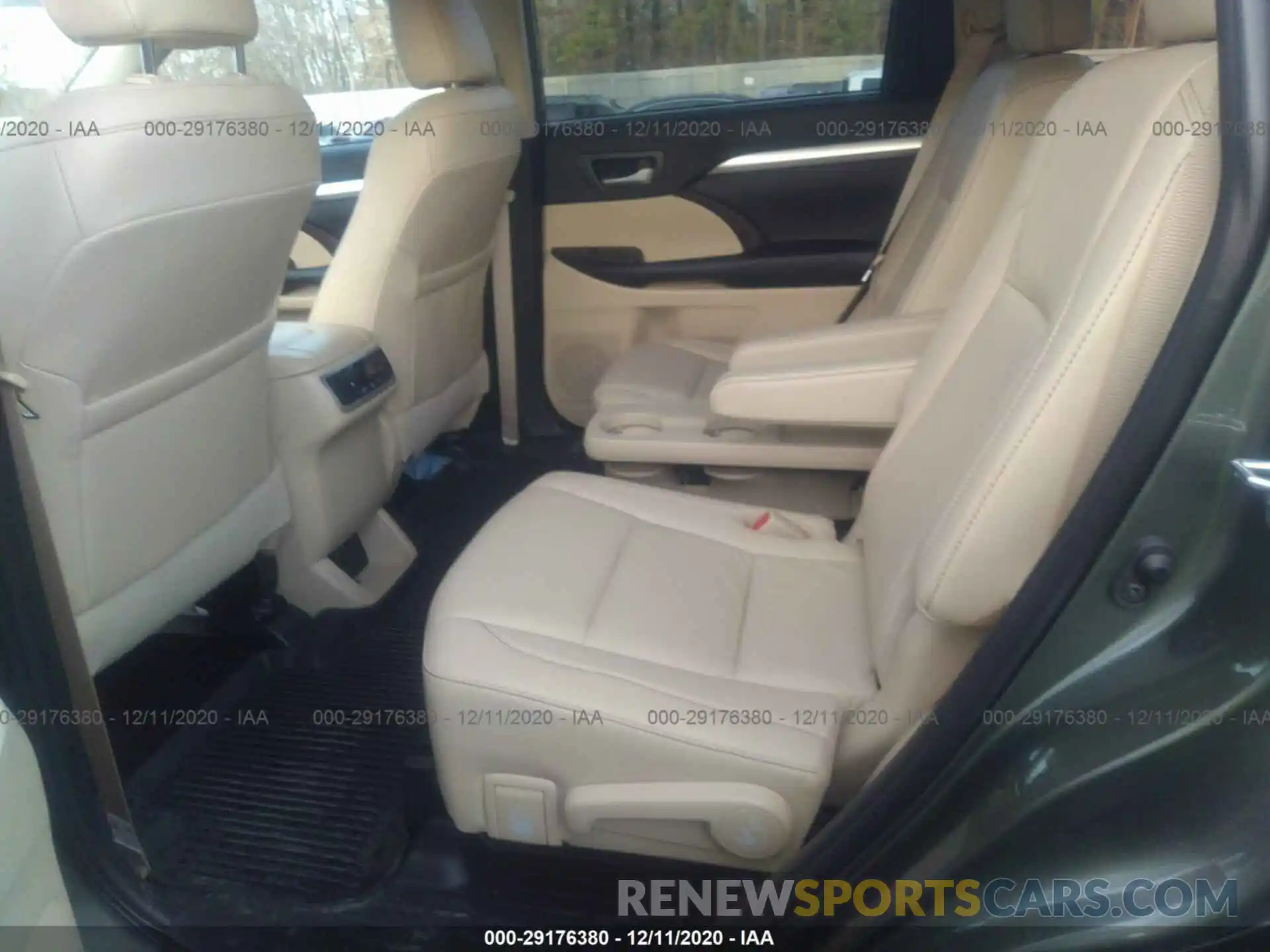 8 Фотография поврежденного автомобиля 5TDJZRFH4KS922279 TOYOTA HIGHLANDER 2019