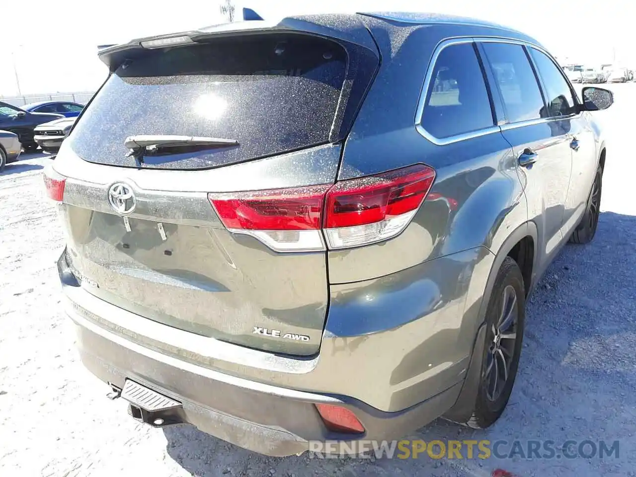 4 Фотография поврежденного автомобиля 5TDJZRFH4KS945416 TOYOTA HIGHLANDER 2019