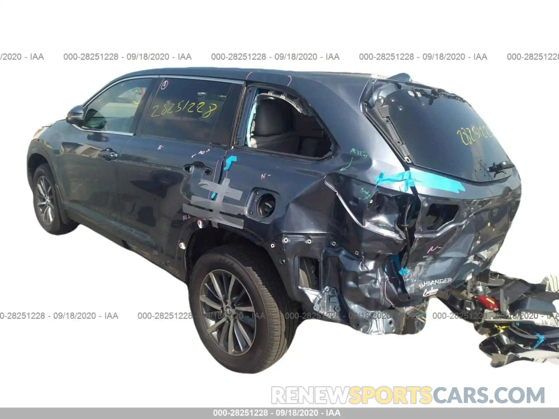 3 Photograph of a damaged car 5TDJZRFH4KS949661 TOYOTA HIGHLANDER 2019