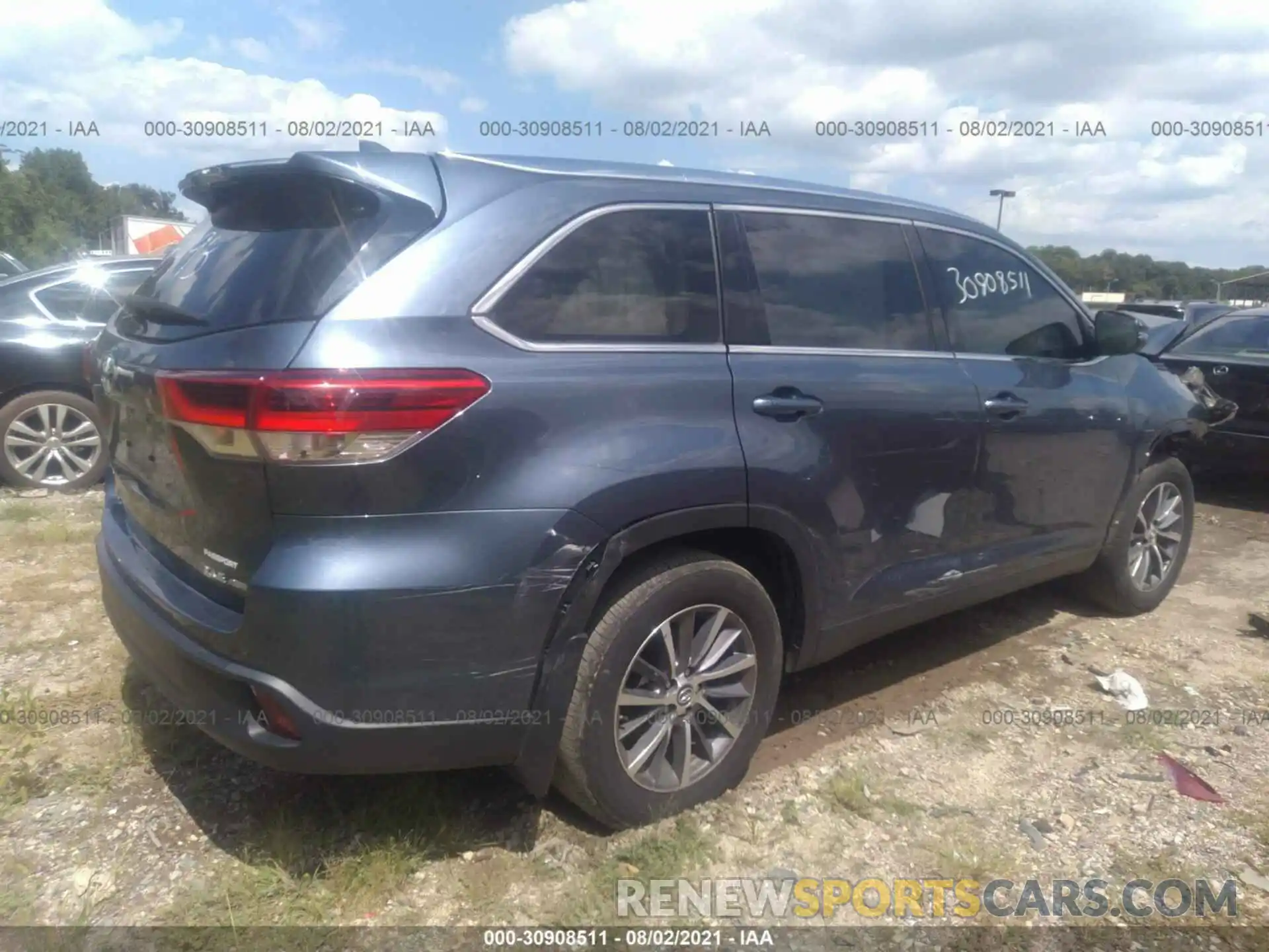 4 Фотография поврежденного автомобиля 5TDJZRFH4KS955993 TOYOTA HIGHLANDER 2019