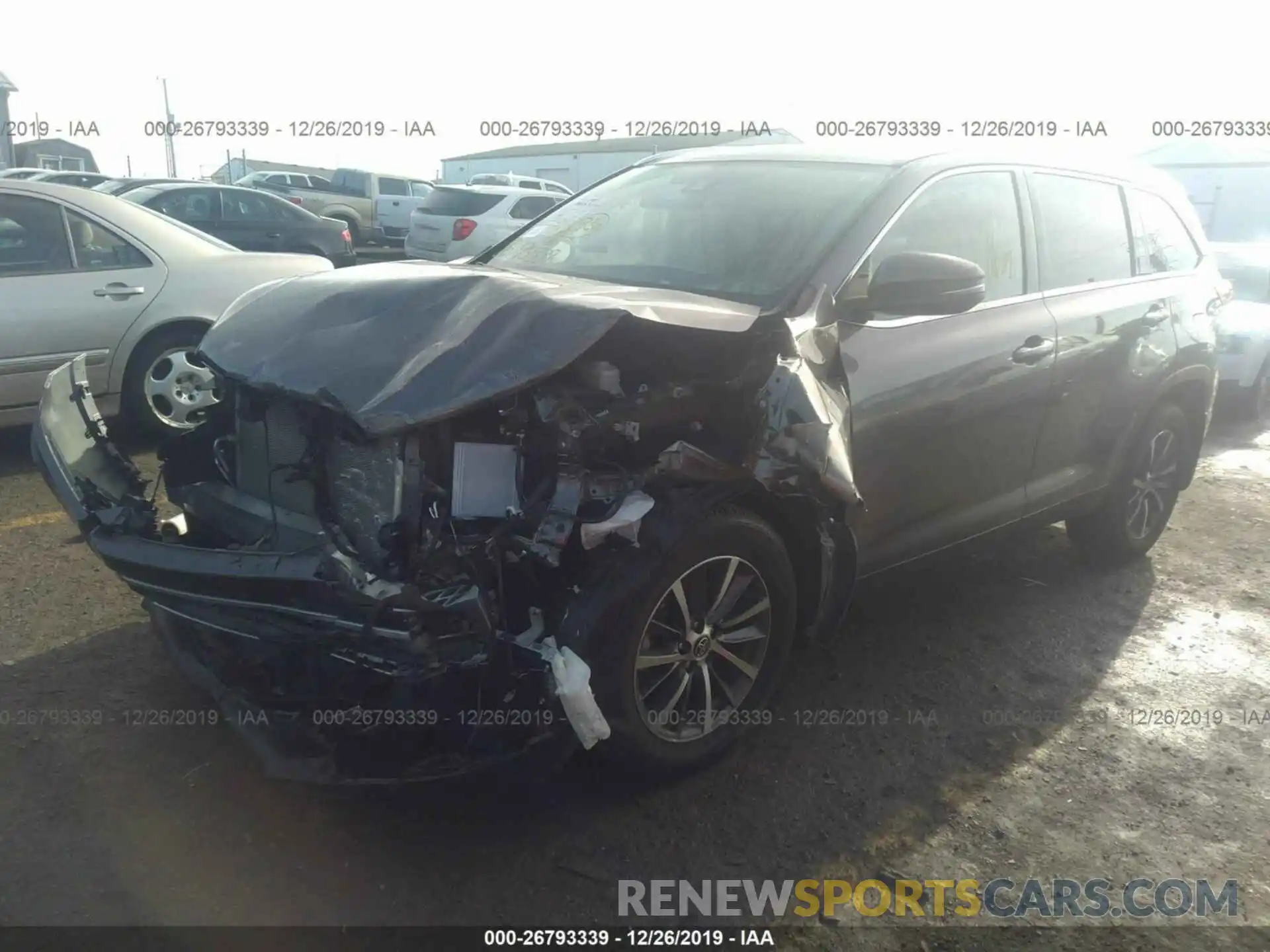 2 Photograph of a damaged car 5TDJZRFH5KS583953 TOYOTA HIGHLANDER 2019