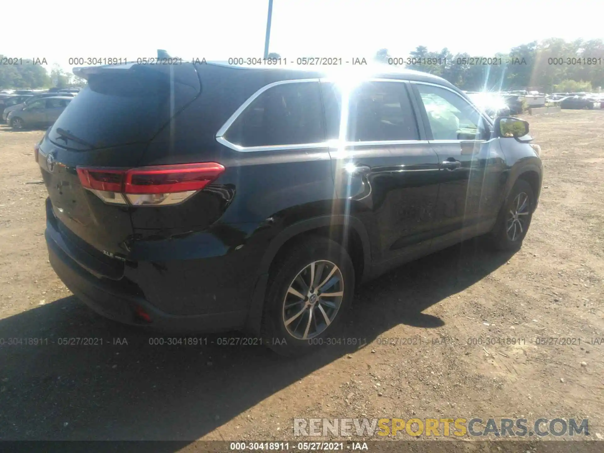 4 Фотография поврежденного автомобиля 5TDJZRFH5KS585783 TOYOTA HIGHLANDER 2019