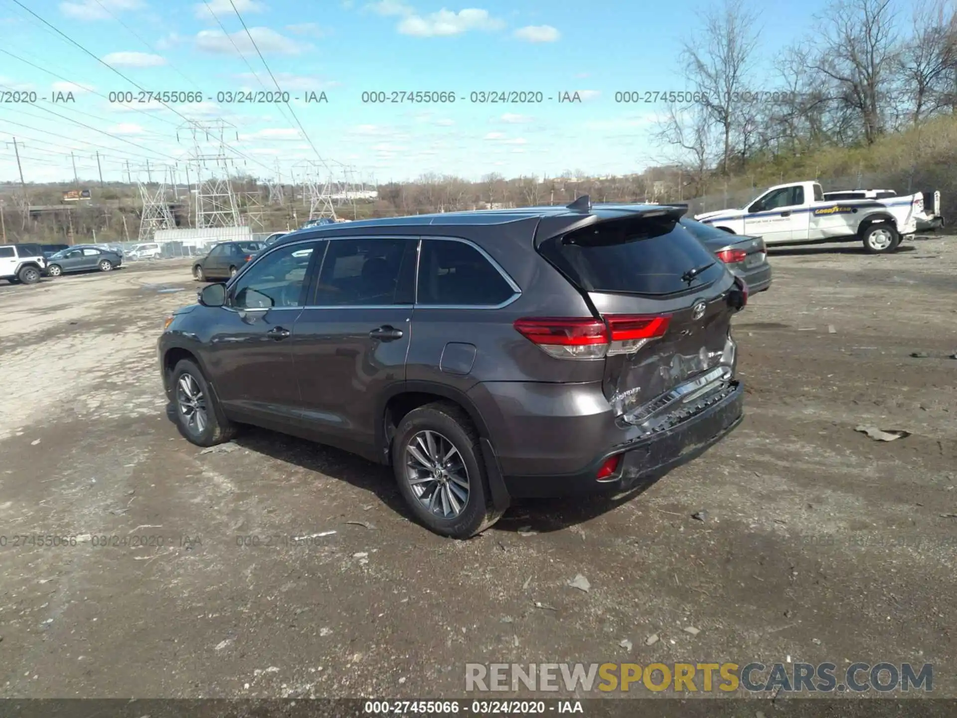 3 Фотография поврежденного автомобиля 5TDJZRFH5KS594953 TOYOTA HIGHLANDER 2019