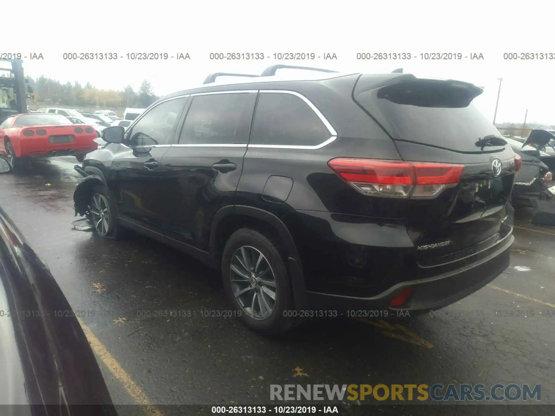 3 Photograph of a damaged car 5TDJZRFH5KS597187 TOYOTA HIGHLANDER 2019