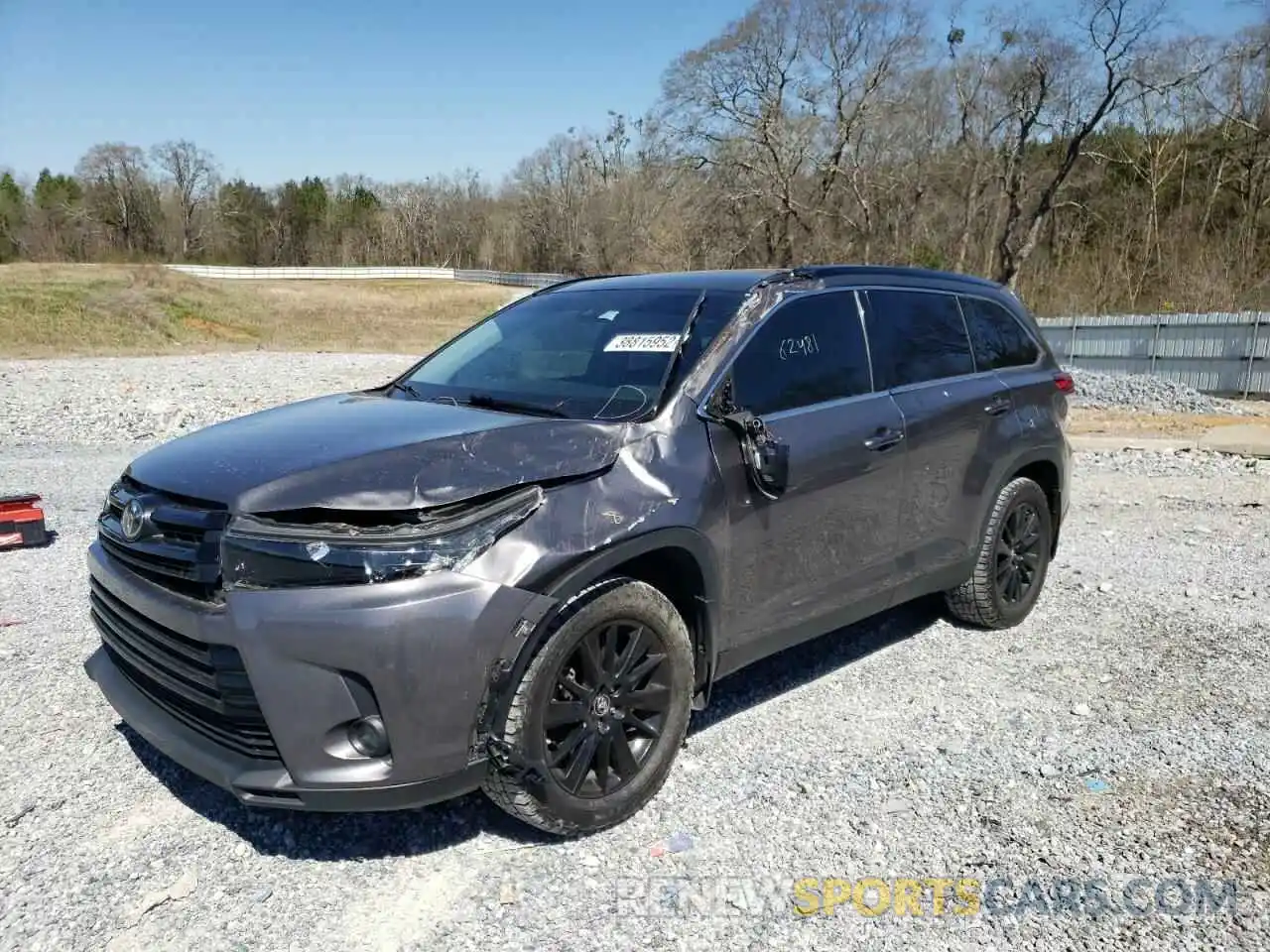 9 Photograph of a damaged car 5TDJZRFH5KS601044 TOYOTA HIGHLANDER 2019