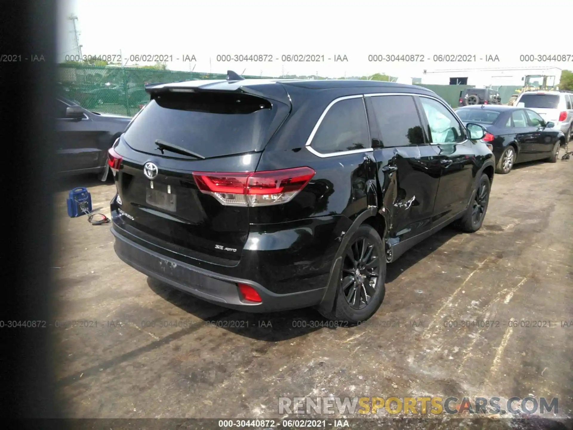 4 Фотография поврежденного автомобиля 5TDJZRFH5KS608883 TOYOTA HIGHLANDER 2019