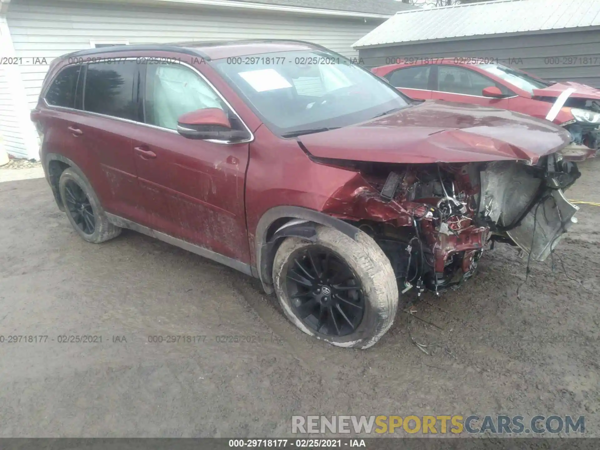 1 Photograph of a damaged car 5TDJZRFH5KS622007 TOYOTA HIGHLANDER 2019