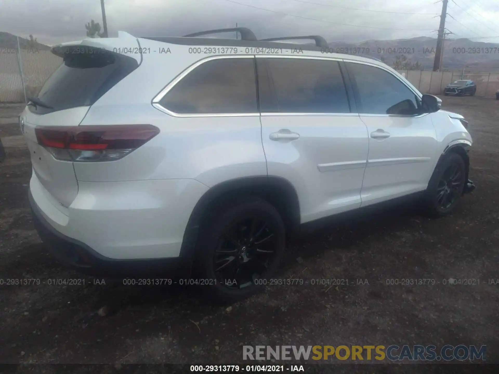 4 Фотография поврежденного автомобиля 5TDJZRFH5KS624842 TOYOTA HIGHLANDER 2019