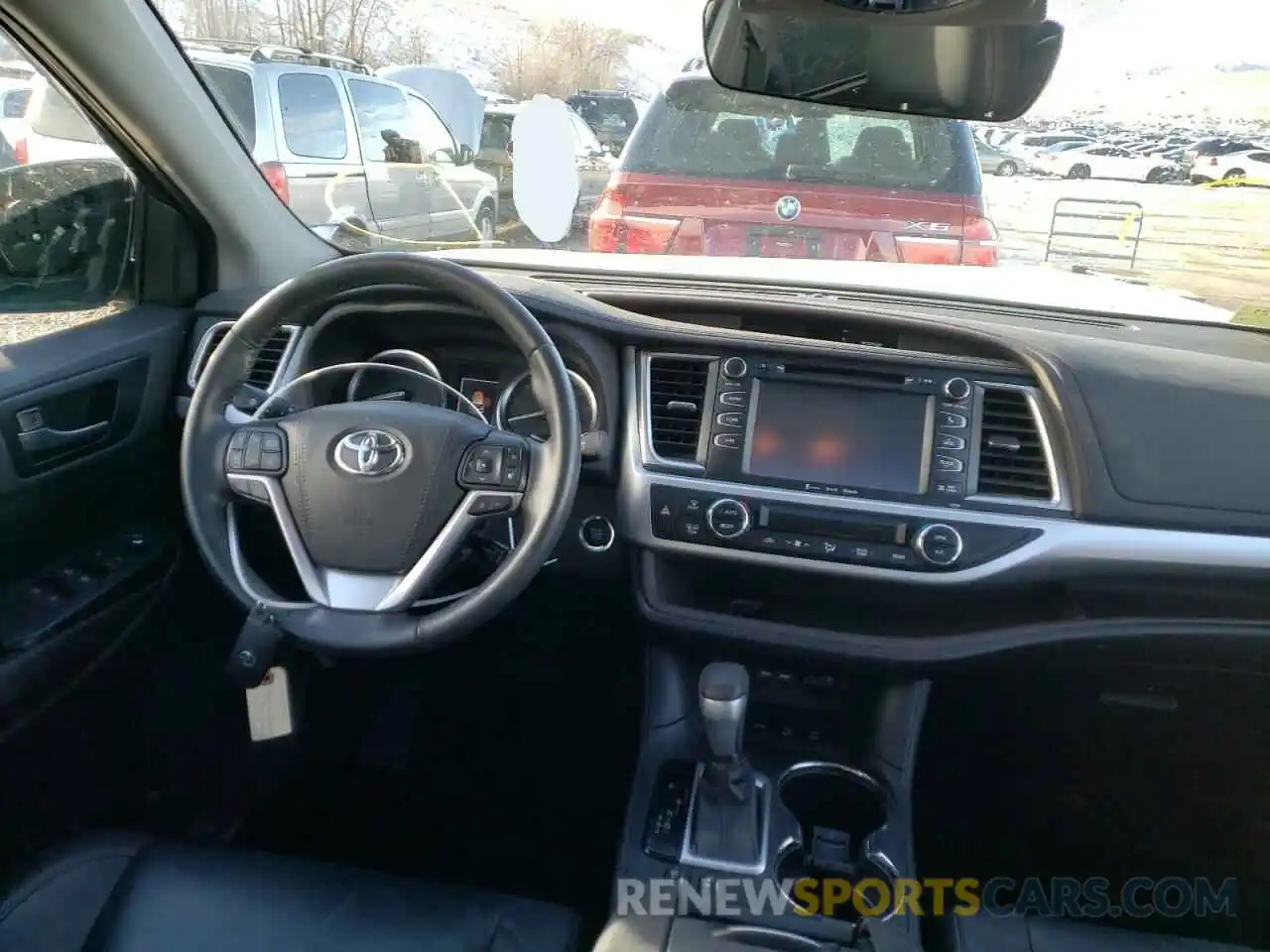 9 Фотография поврежденного автомобиля 5TDJZRFH5KS627028 TOYOTA HIGHLANDER 2019