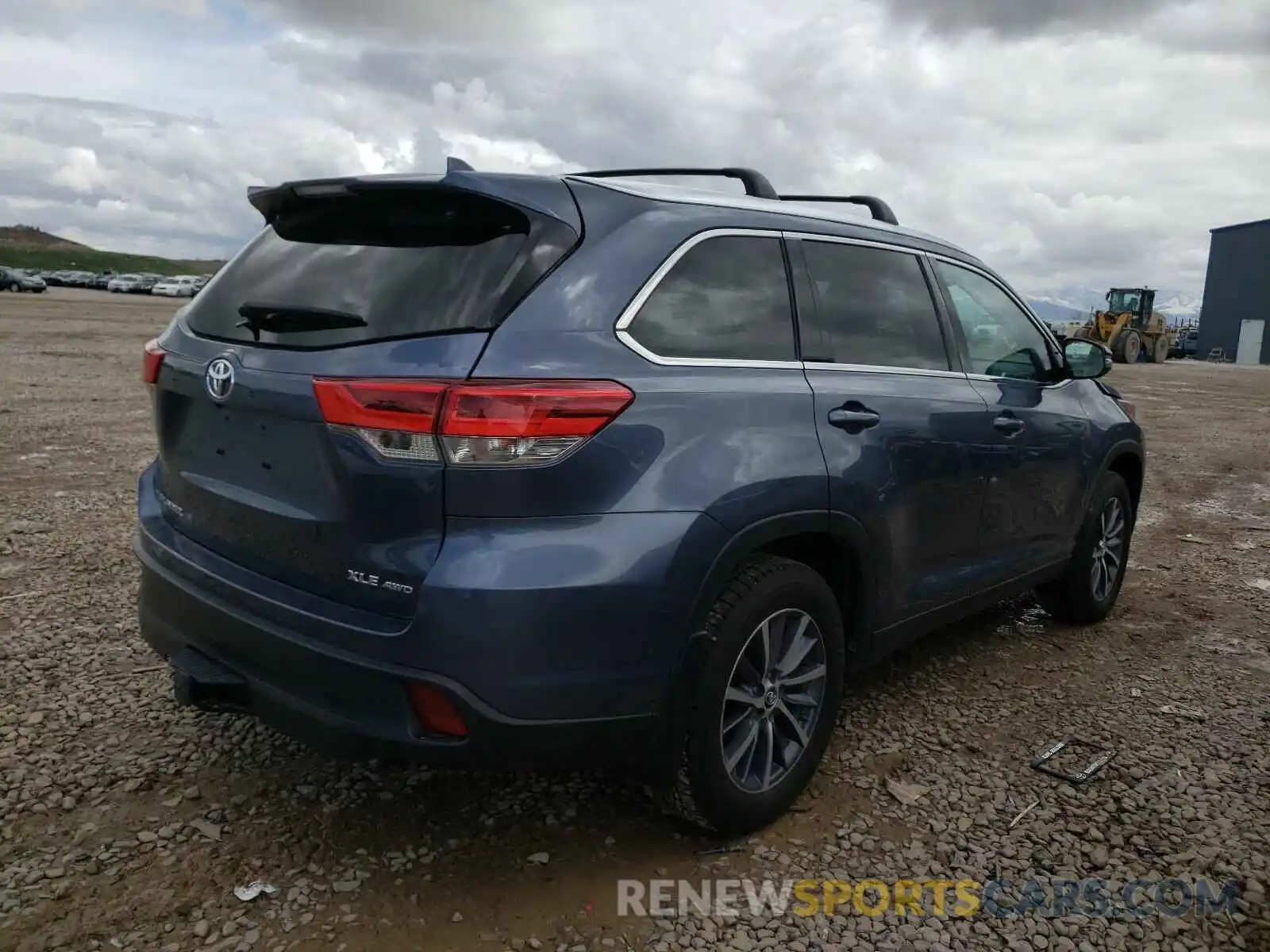 4 Фотография поврежденного автомобиля 5TDJZRFH5KS708062 TOYOTA HIGHLANDER 2019