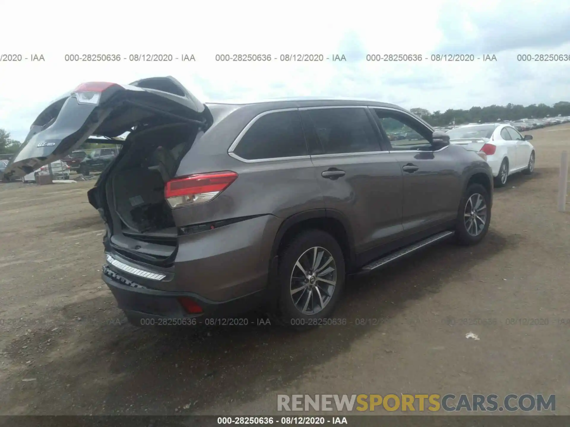 4 Фотография поврежденного автомобиля 5TDJZRFH5KS730000 TOYOTA HIGHLANDER 2019