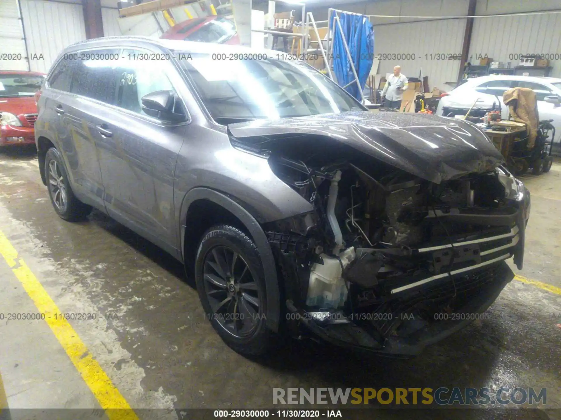 1 Photograph of a damaged car 5TDJZRFH6KS574095 TOYOTA HIGHLANDER 2019