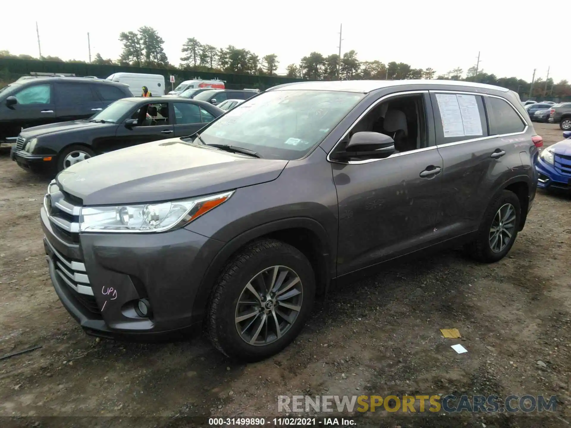 2 Photograph of a damaged car 5TDJZRFH6KS577191 TOYOTA HIGHLANDER 2019