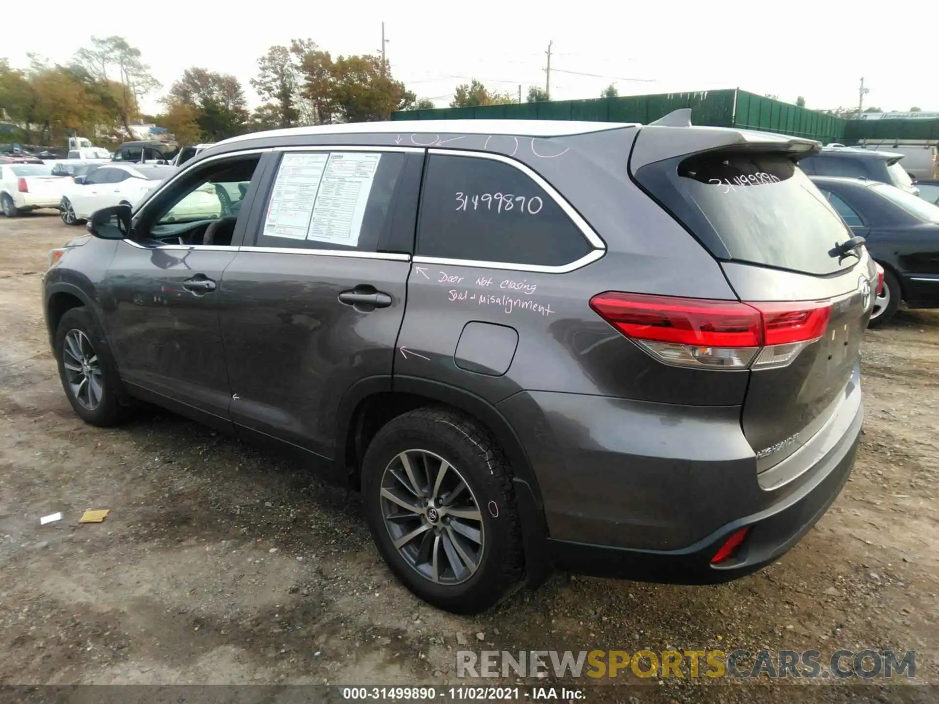 3 Photograph of a damaged car 5TDJZRFH6KS577191 TOYOTA HIGHLANDER 2019