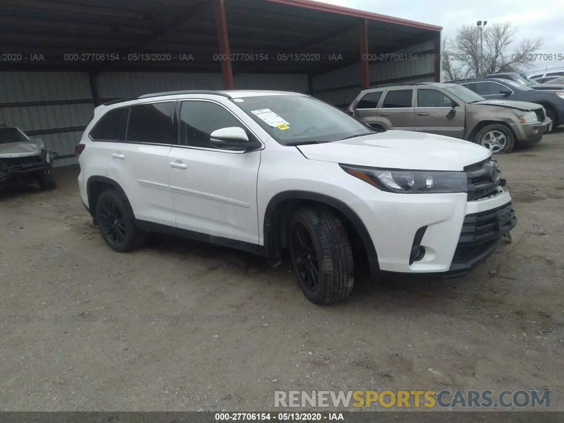 1 Photograph of a damaged car 5TDJZRFH6KS578714 TOYOTA HIGHLANDER 2019