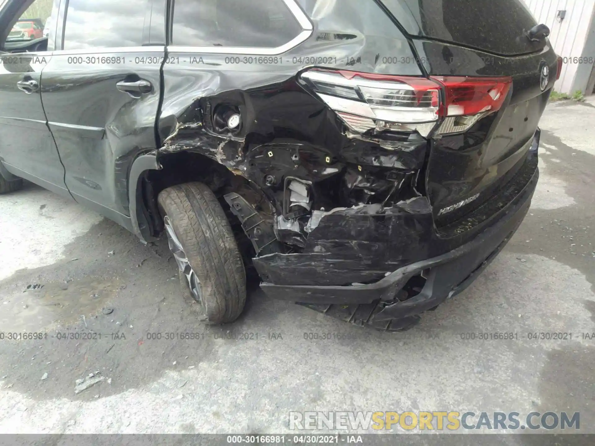 6 Photograph of a damaged car 5TDJZRFH6KS578793 TOYOTA HIGHLANDER 2019