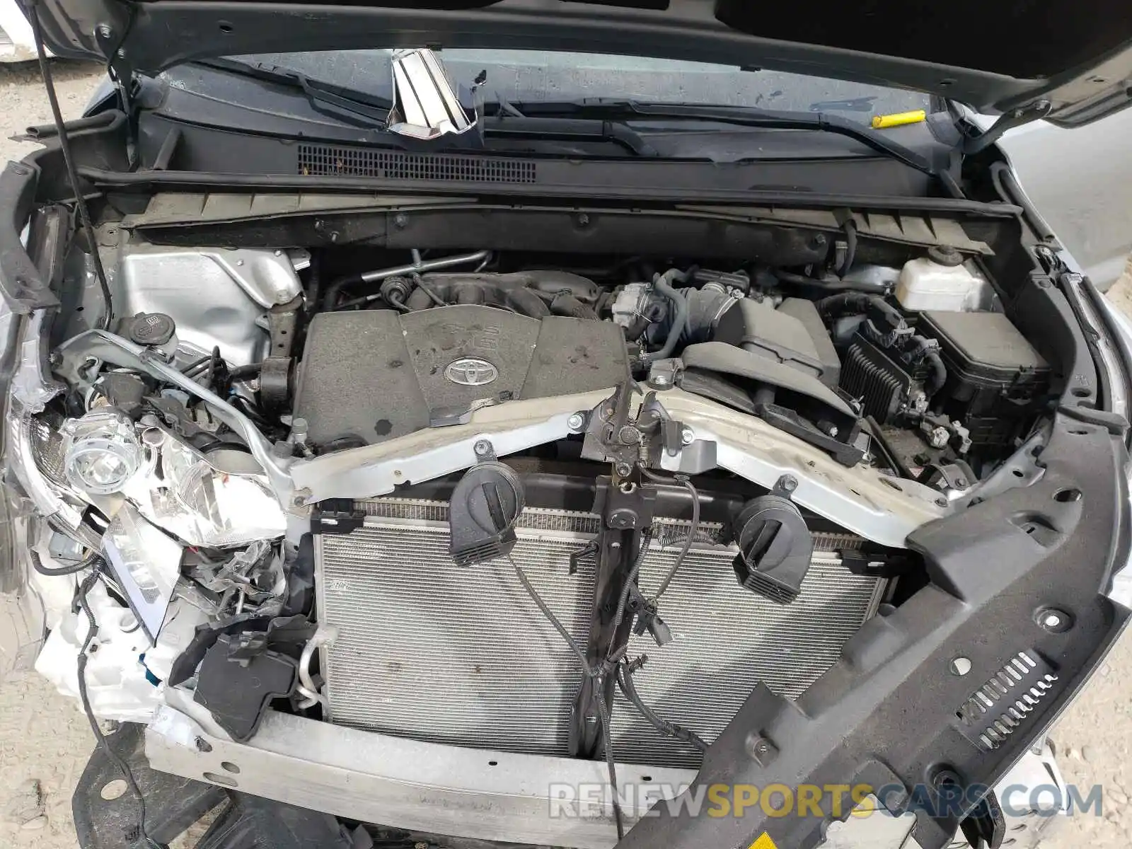 7 Photograph of a damaged car 5TDJZRFH6KS580933 TOYOTA HIGHLANDER 2019