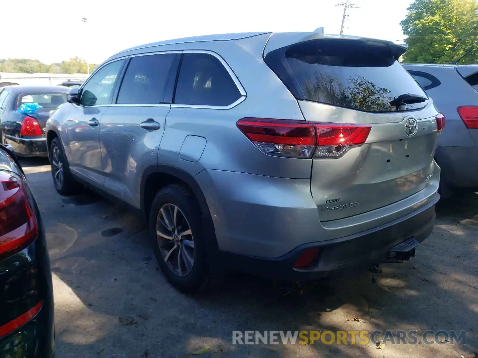 3 Фотография поврежденного автомобиля 5TDJZRFH6KS582682 TOYOTA HIGHLANDER 2019