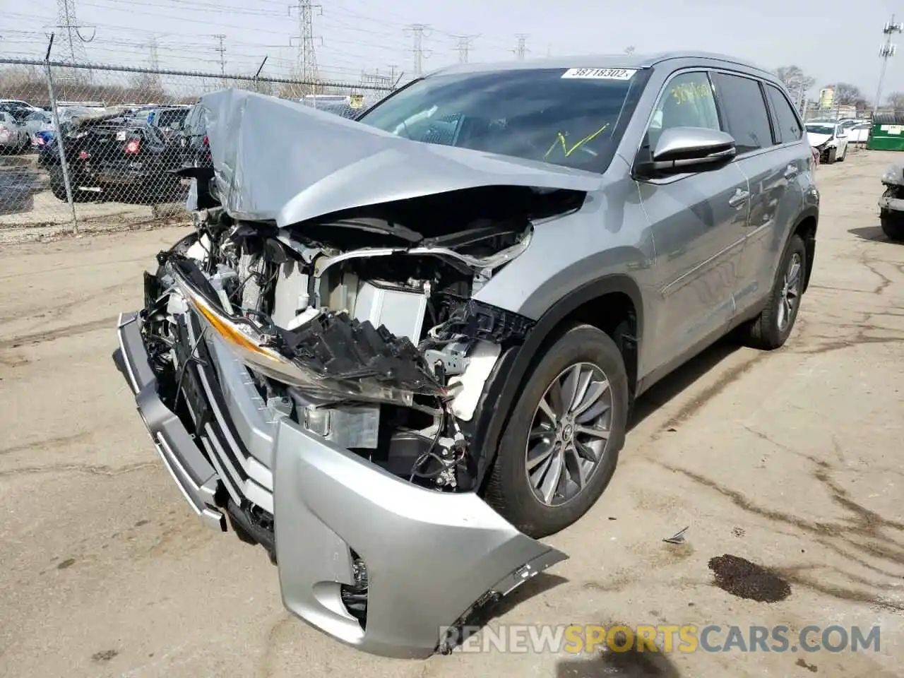 2 Photograph of a damaged car 5TDJZRFH6KS583105 TOYOTA HIGHLANDER 2019