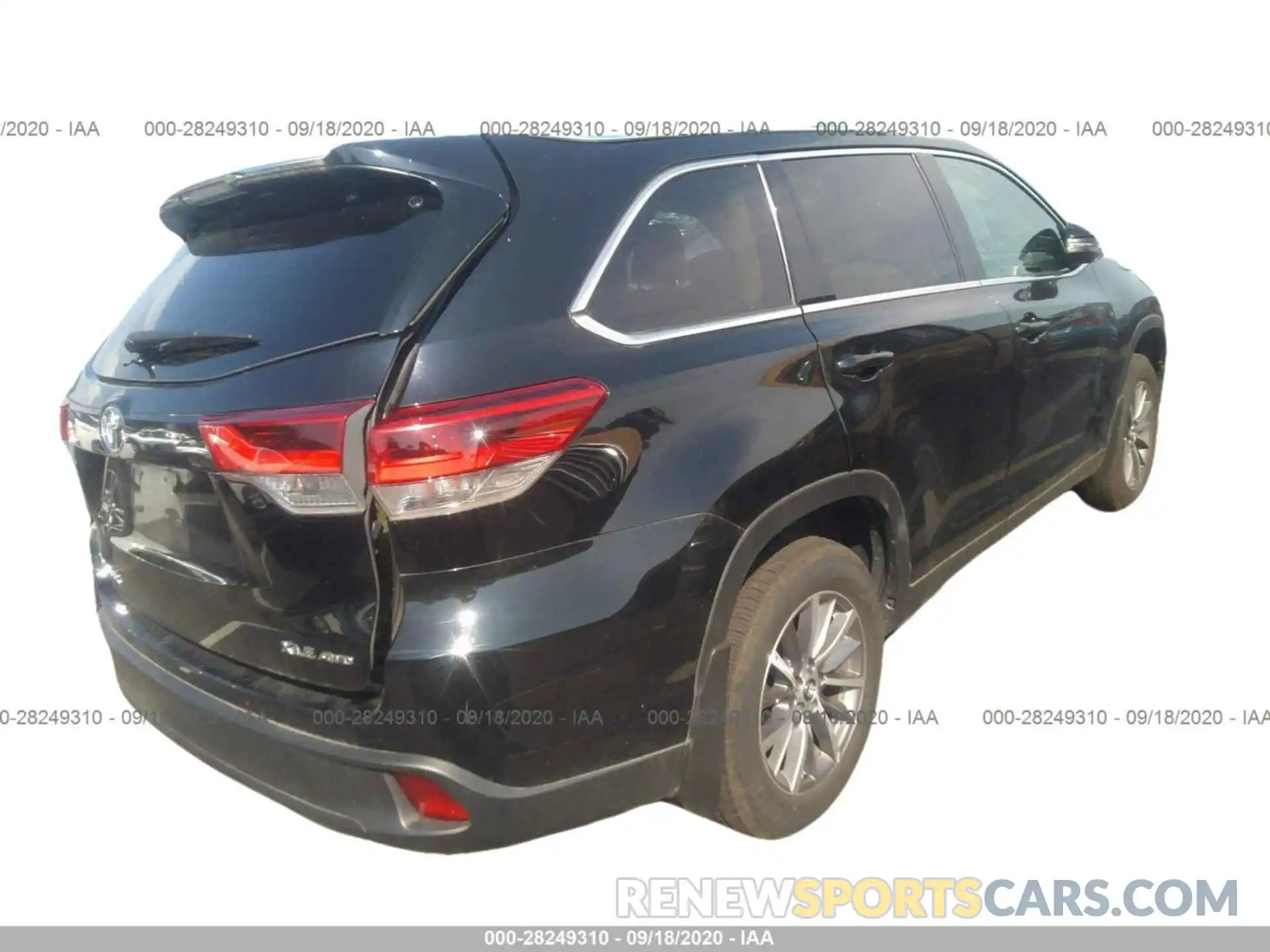 4 Photograph of a damaged car 5TDJZRFH6KS585601 TOYOTA HIGHLANDER 2019