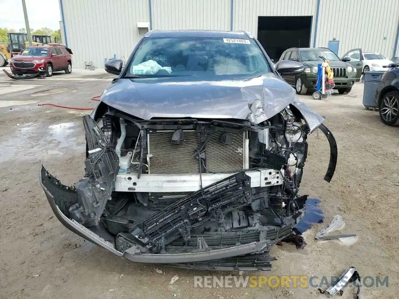 5 Photograph of a damaged car 5TDJZRFH6KS589678 TOYOTA HIGHLANDER 2019