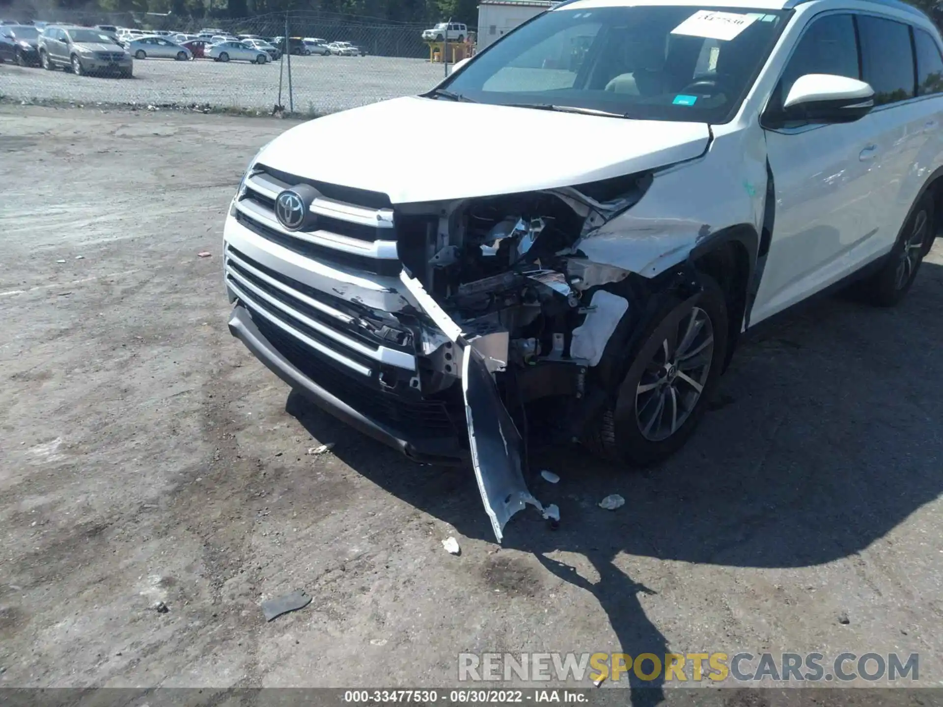 6 Photograph of a damaged car 5TDJZRFH6KS594492 TOYOTA HIGHLANDER 2019