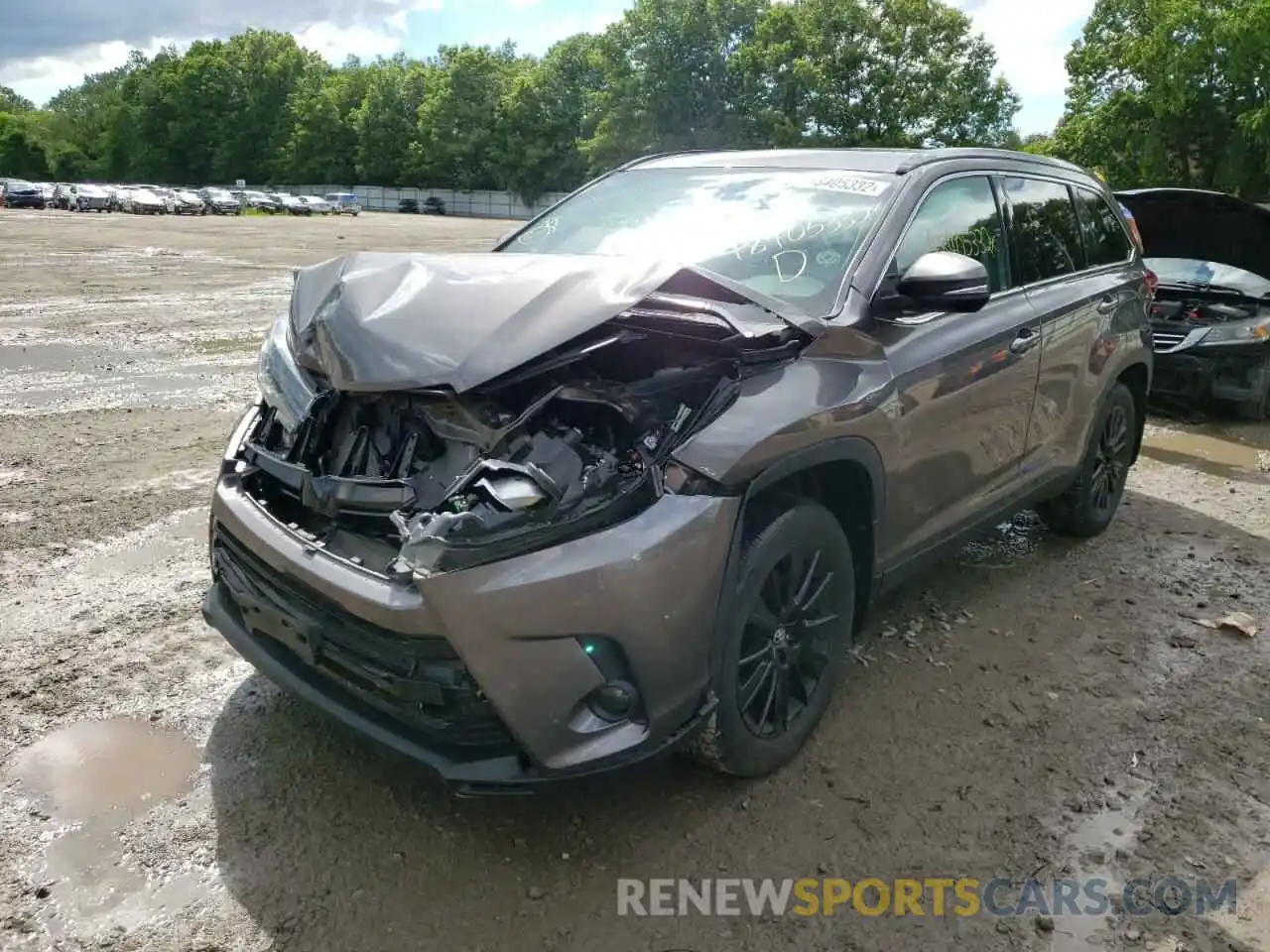 2 Photograph of a damaged car 5TDJZRFH6KS600145 TOYOTA HIGHLANDER 2019