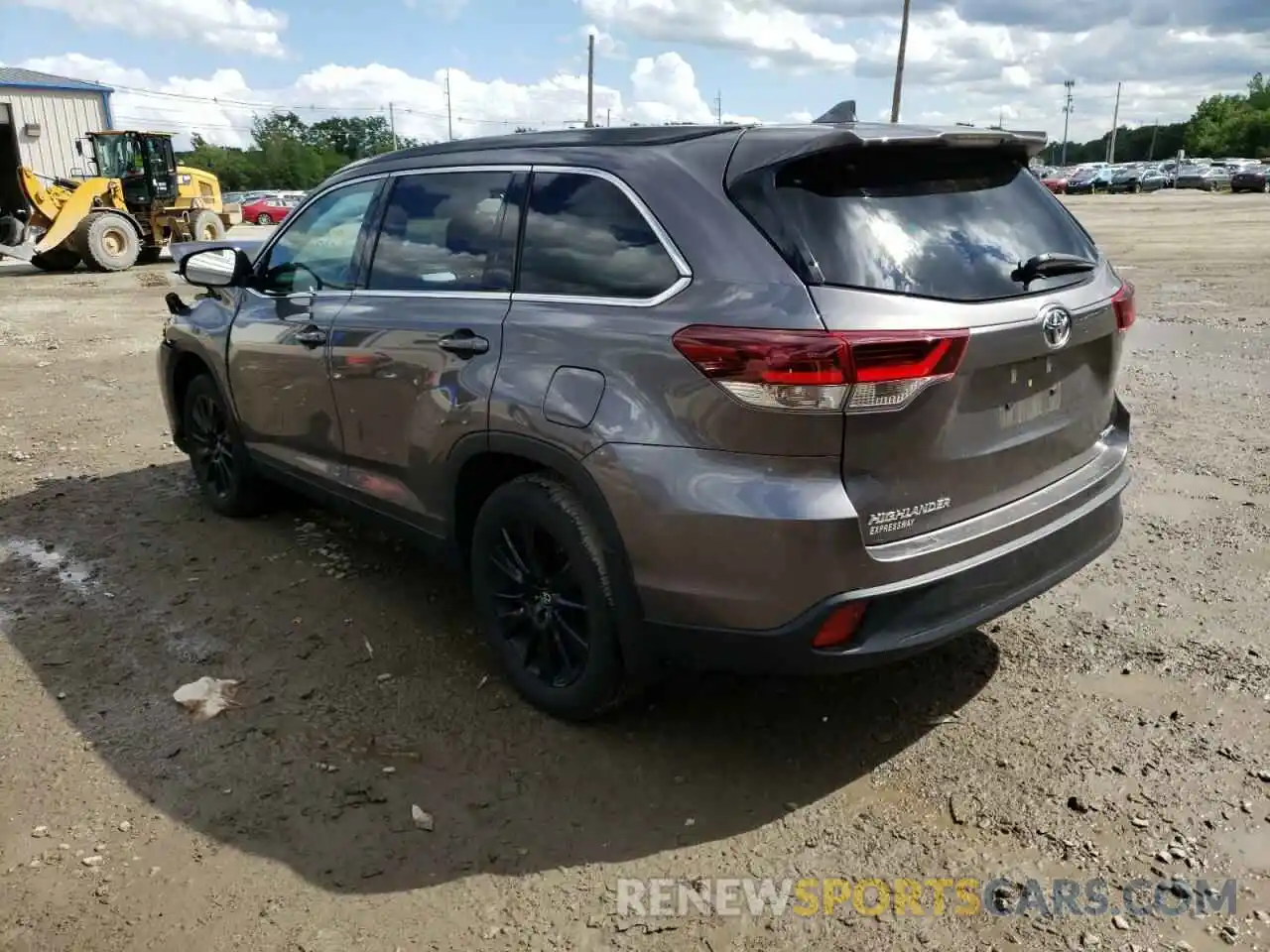 3 Photograph of a damaged car 5TDJZRFH6KS600145 TOYOTA HIGHLANDER 2019