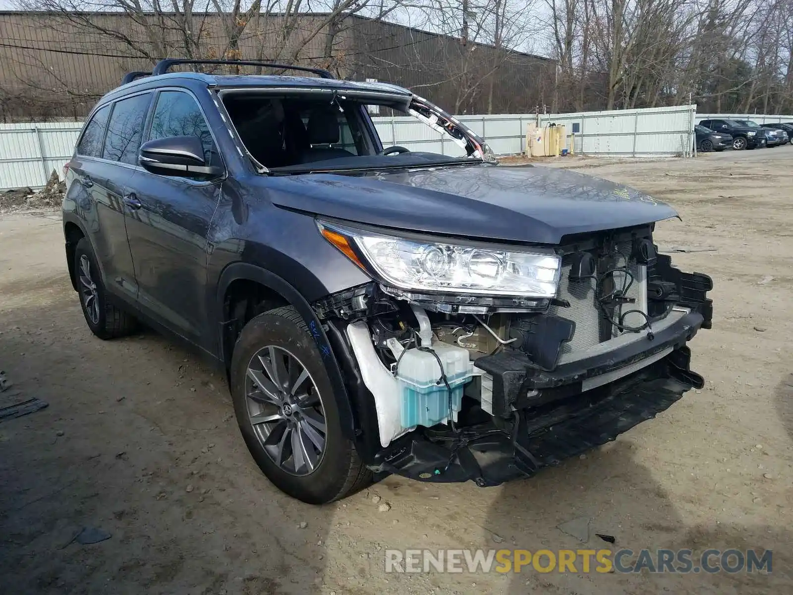 1 Photograph of a damaged car 5TDJZRFH6KS605474 TOYOTA HIGHLANDER 2019