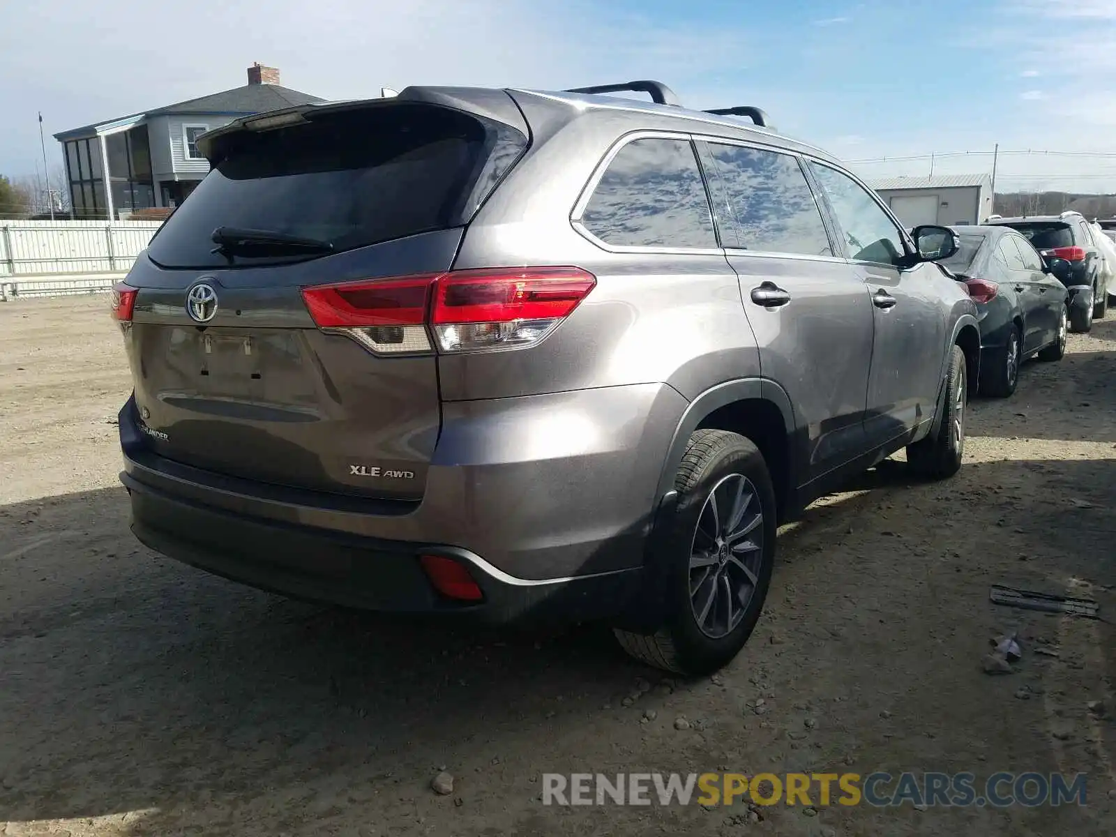 4 Фотография поврежденного автомобиля 5TDJZRFH6KS605474 TOYOTA HIGHLANDER 2019