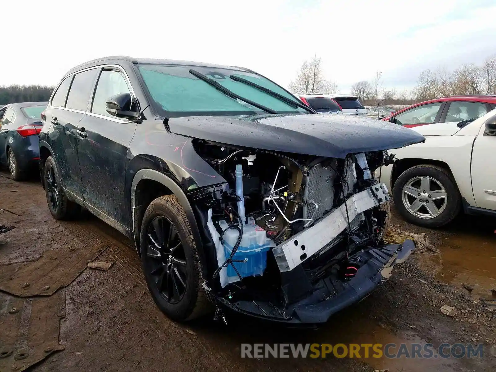 1 Photograph of a damaged car 5TDJZRFH6KS608536 TOYOTA HIGHLANDER 2019