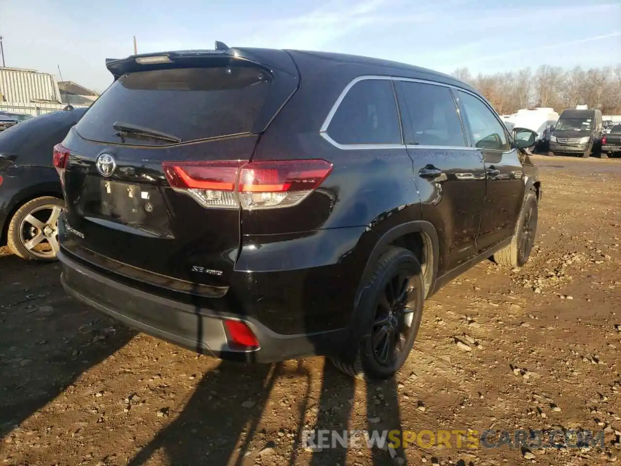 4 Фотография поврежденного автомобиля 5TDJZRFH6KS609783 TOYOTA HIGHLANDER 2019