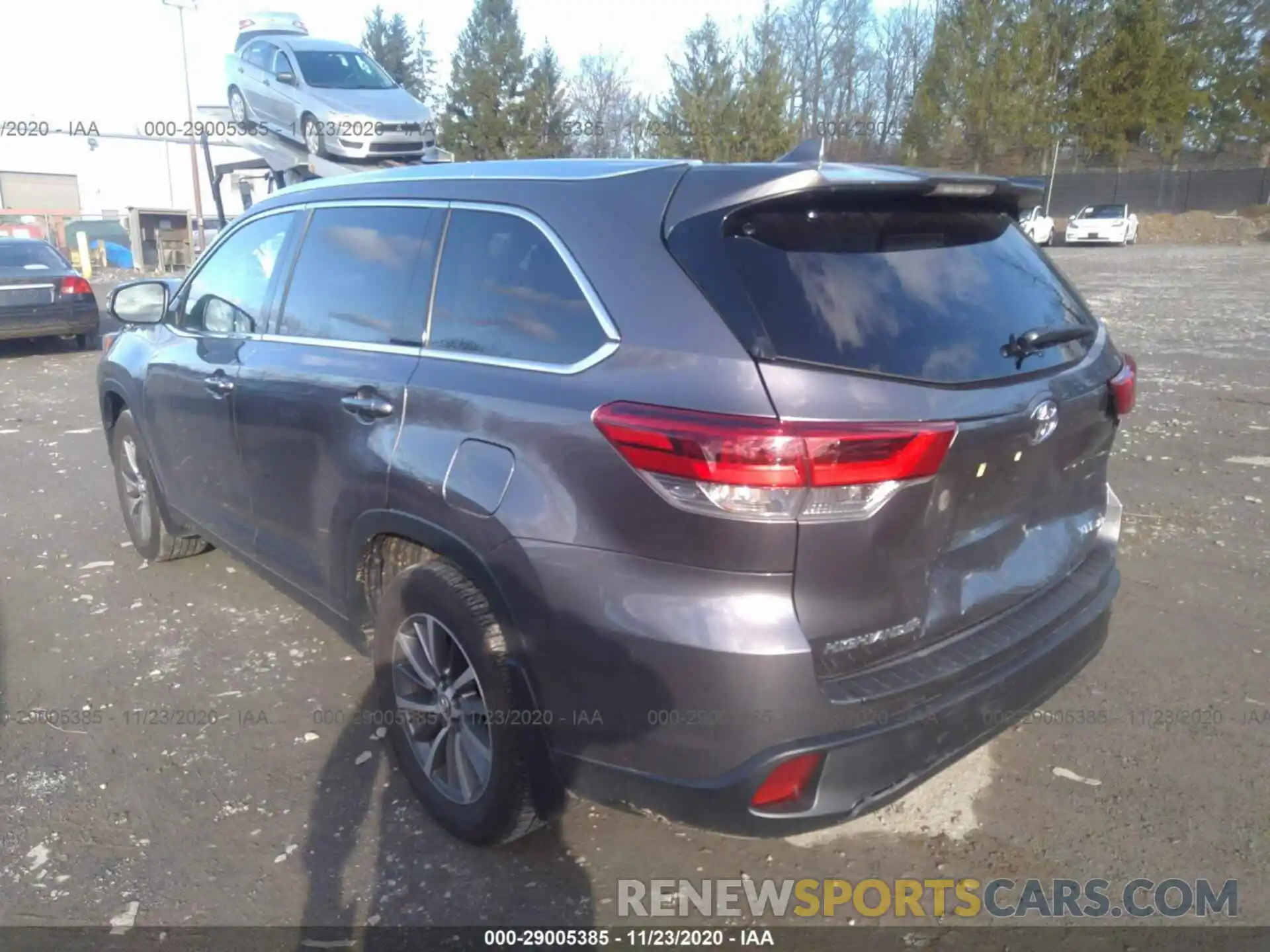 3 Photograph of a damaged car 5TDJZRFH6KS610898 TOYOTA HIGHLANDER 2019