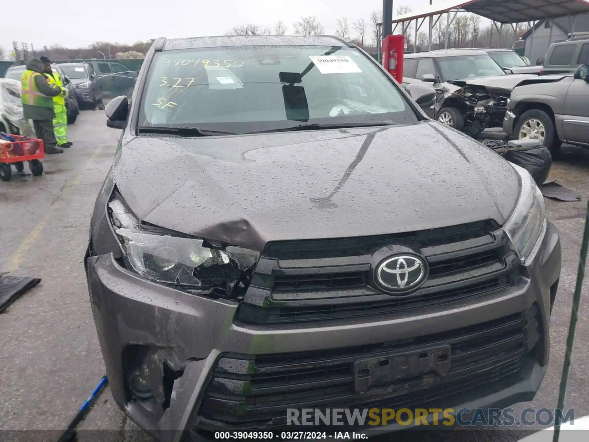 12 Photograph of a damaged car 5TDJZRFH6KS625286 TOYOTA HIGHLANDER 2019