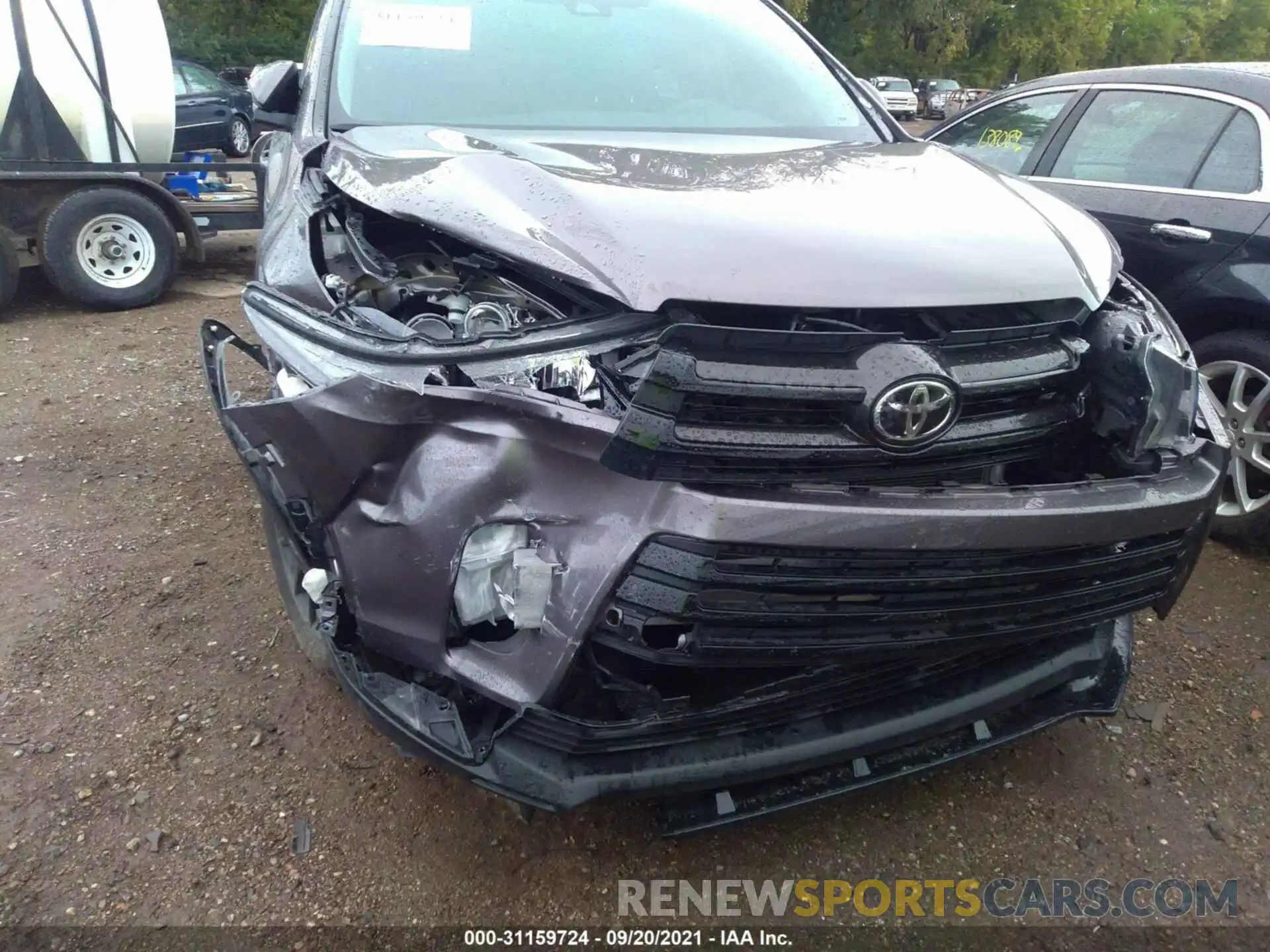 6 Photograph of a damaged car 5TDJZRFH6KS628480 TOYOTA HIGHLANDER 2019