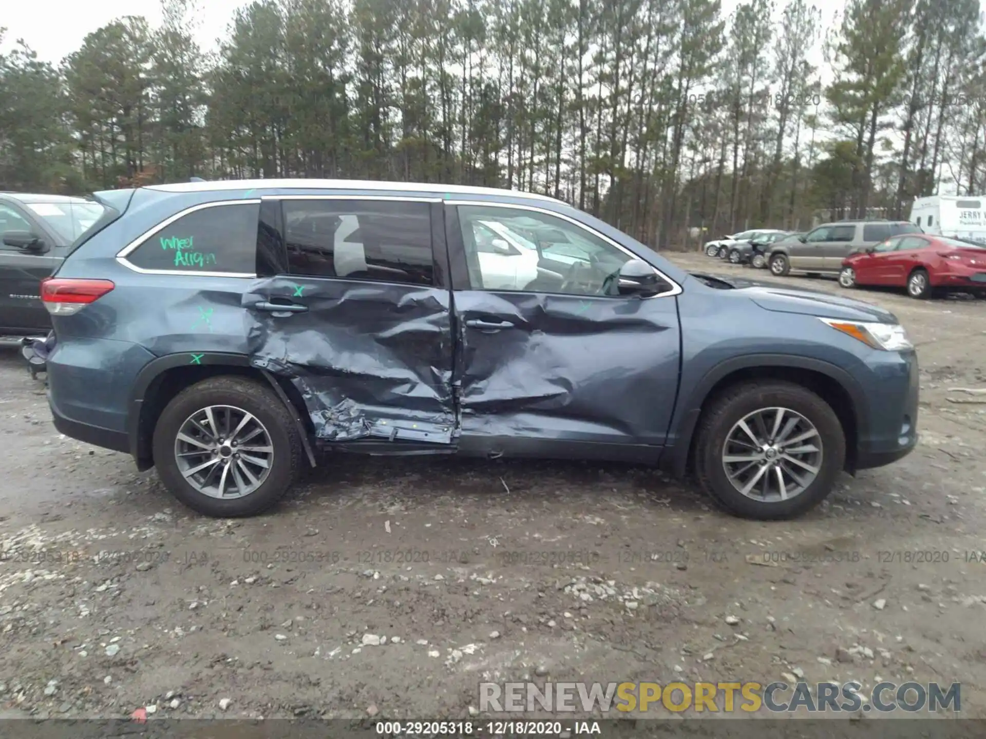 6 Photograph of a damaged car 5TDJZRFH6KS709219 TOYOTA HIGHLANDER 2019