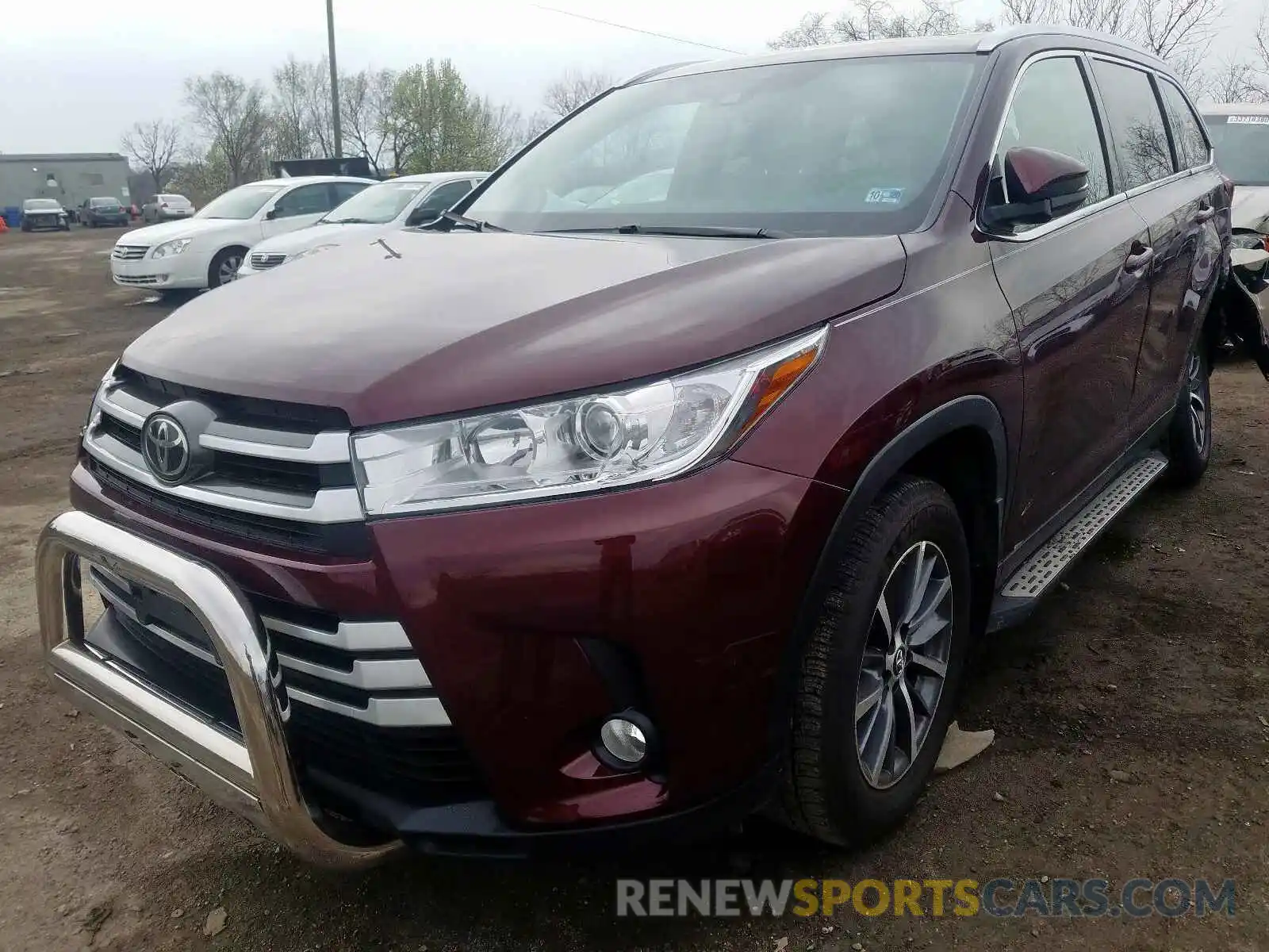 2 Photograph of a damaged car 5TDJZRFH6KS730751 TOYOTA HIGHLANDER 2019