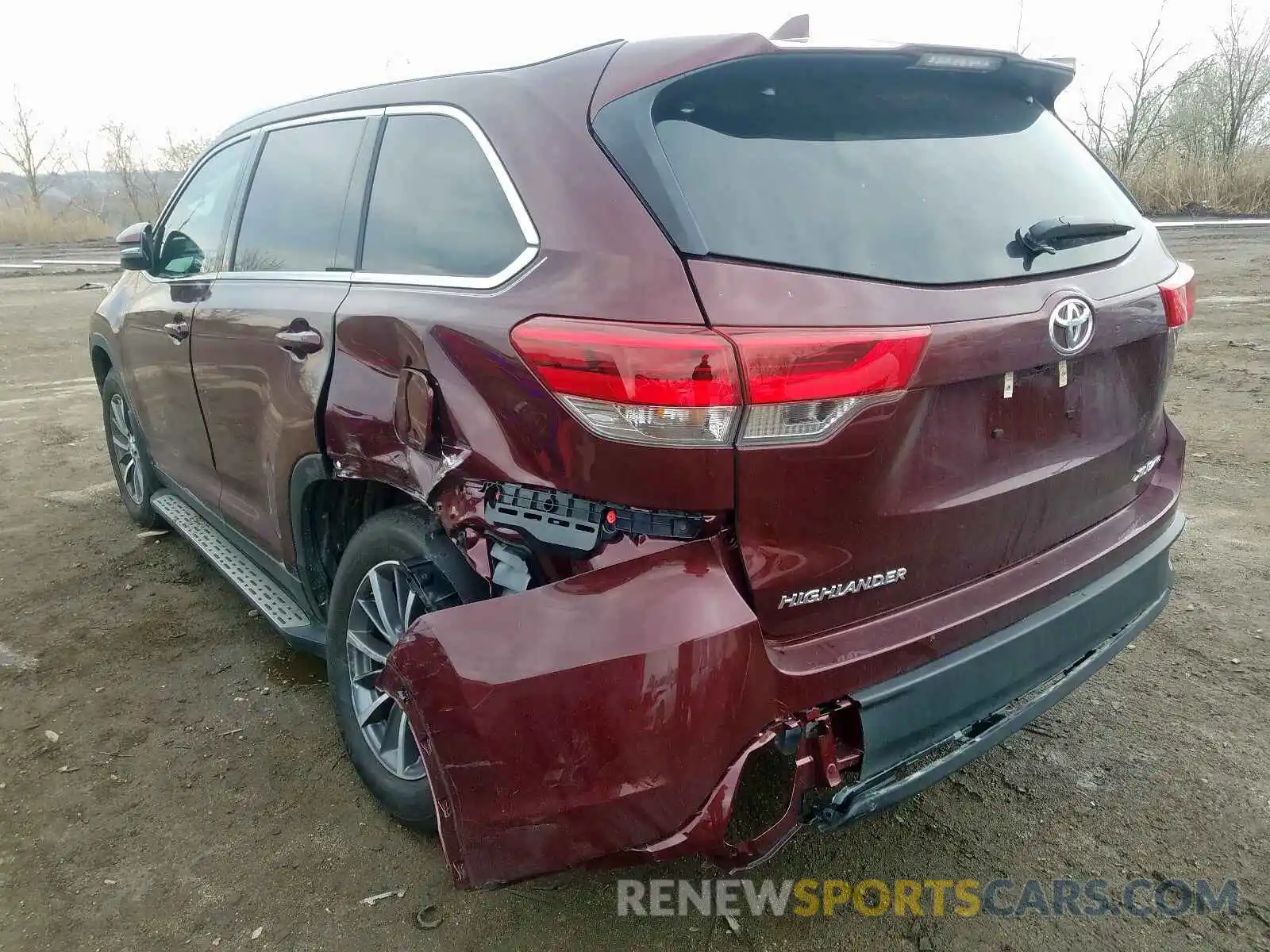 3 Photograph of a damaged car 5TDJZRFH6KS730751 TOYOTA HIGHLANDER 2019