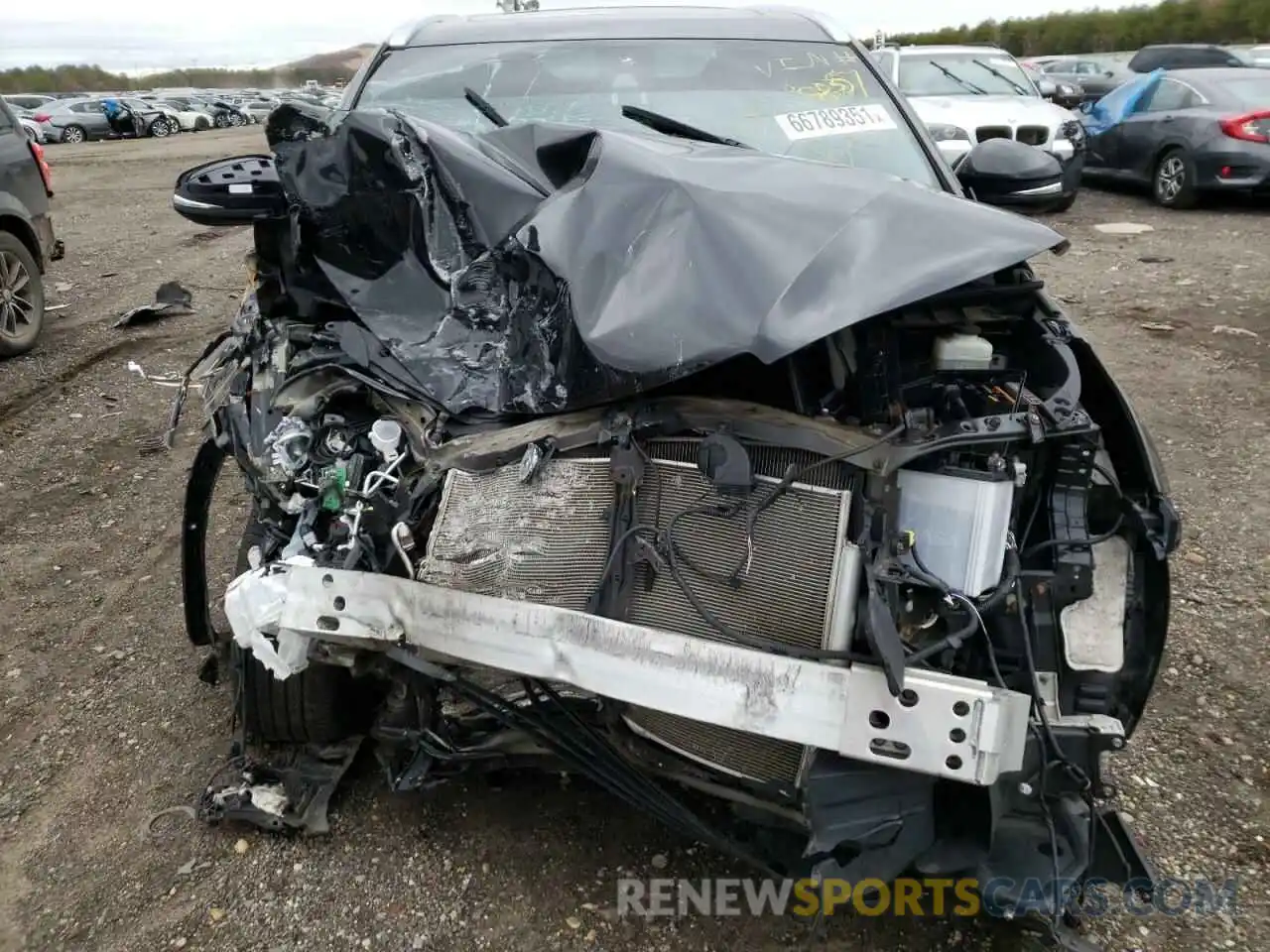 7 Photograph of a damaged car 5TDJZRFH6KS928357 TOYOTA HIGHLANDER 2019