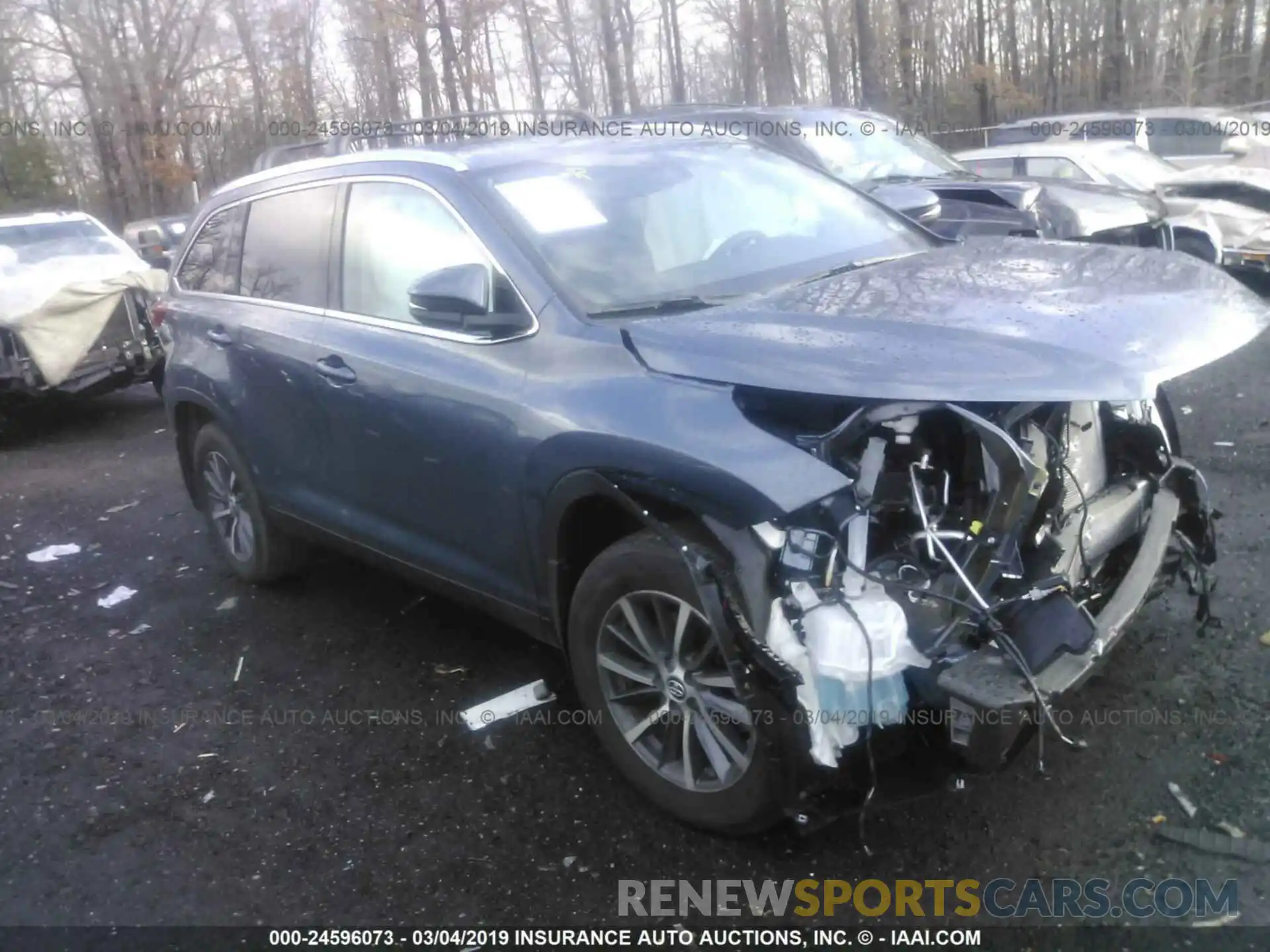 1 Photograph of a damaged car 5TDJZRFH6KS945823 TOYOTA HIGHLANDER 2019