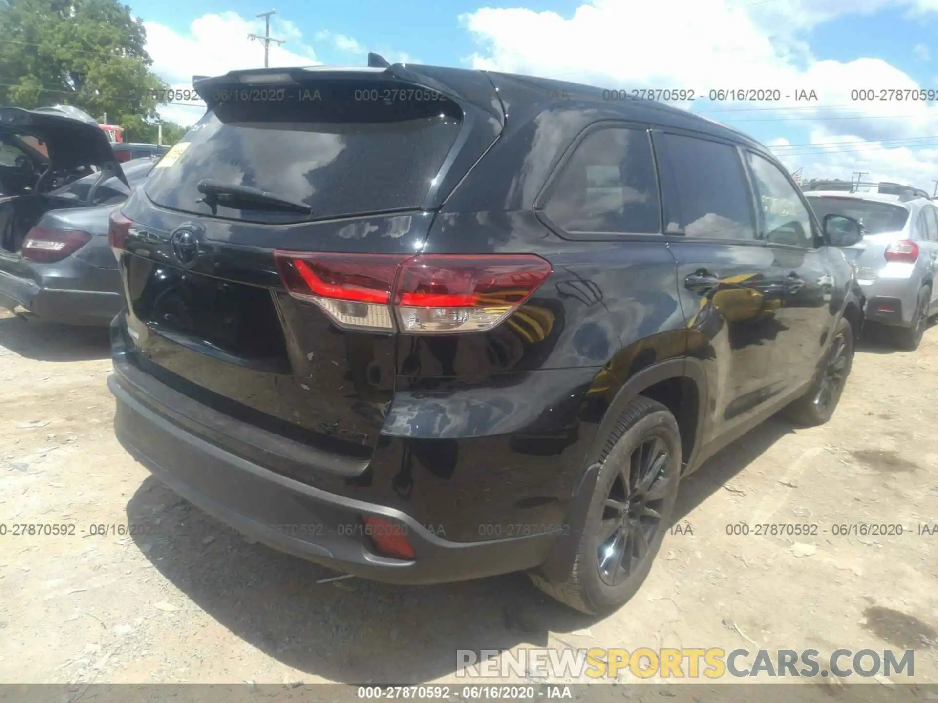 4 Фотография поврежденного автомобиля 5TDJZRFH6KS963805 TOYOTA HIGHLANDER 2019