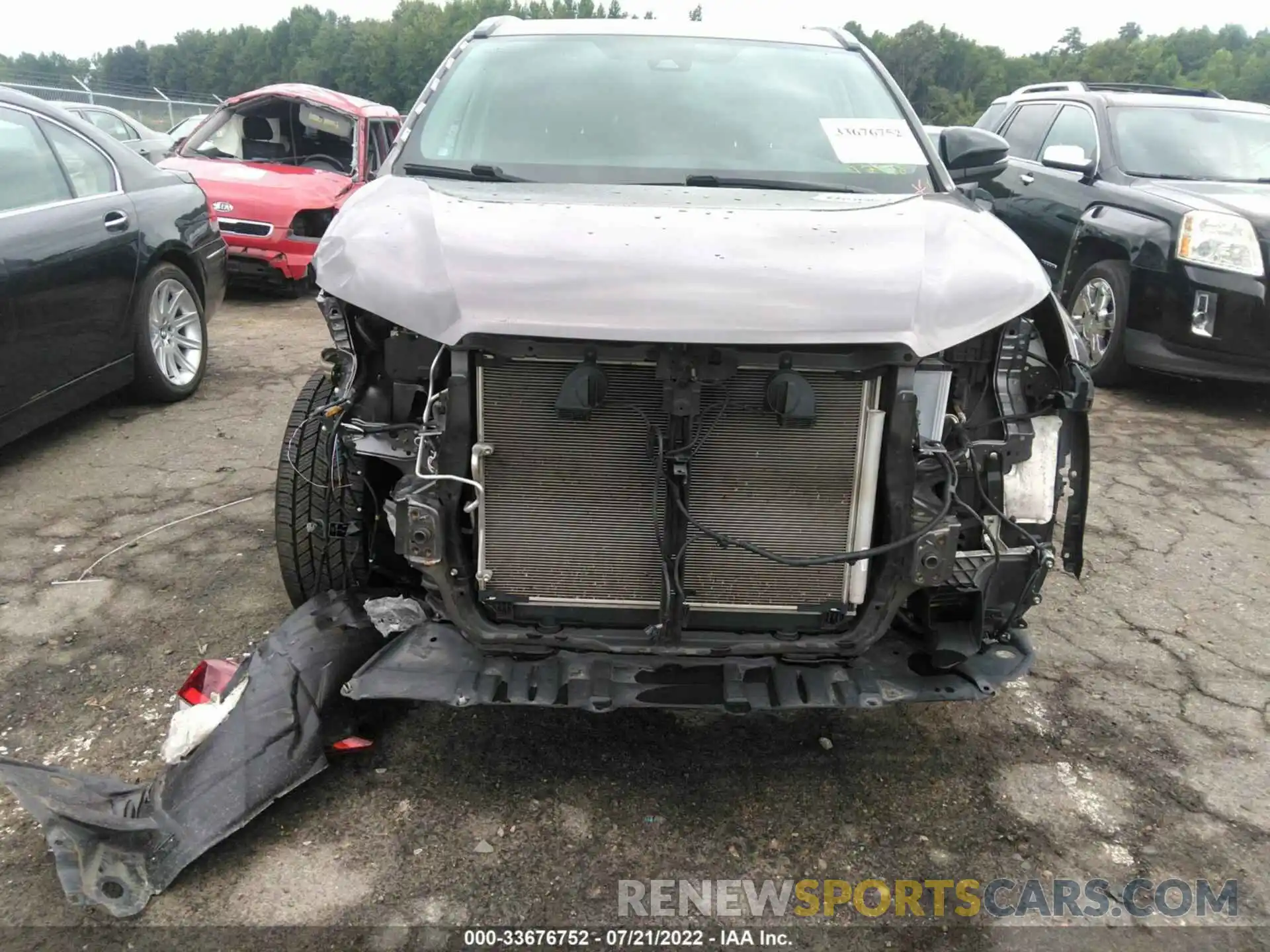 6 Photograph of a damaged car 5TDJZRFH6KS974240 TOYOTA HIGHLANDER 2019