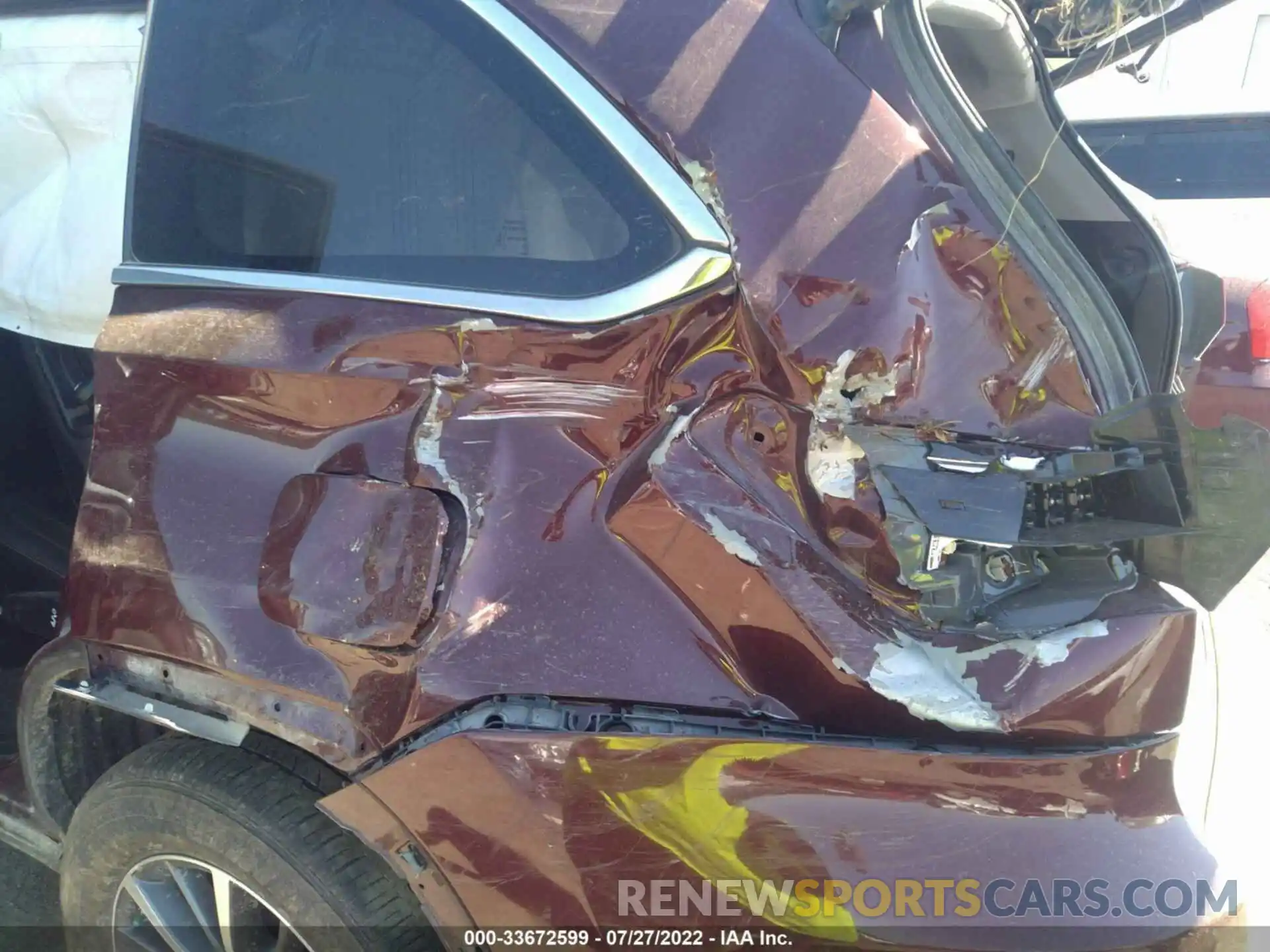 6 Photograph of a damaged car 5TDJZRFH6KS993676 TOYOTA HIGHLANDER 2019