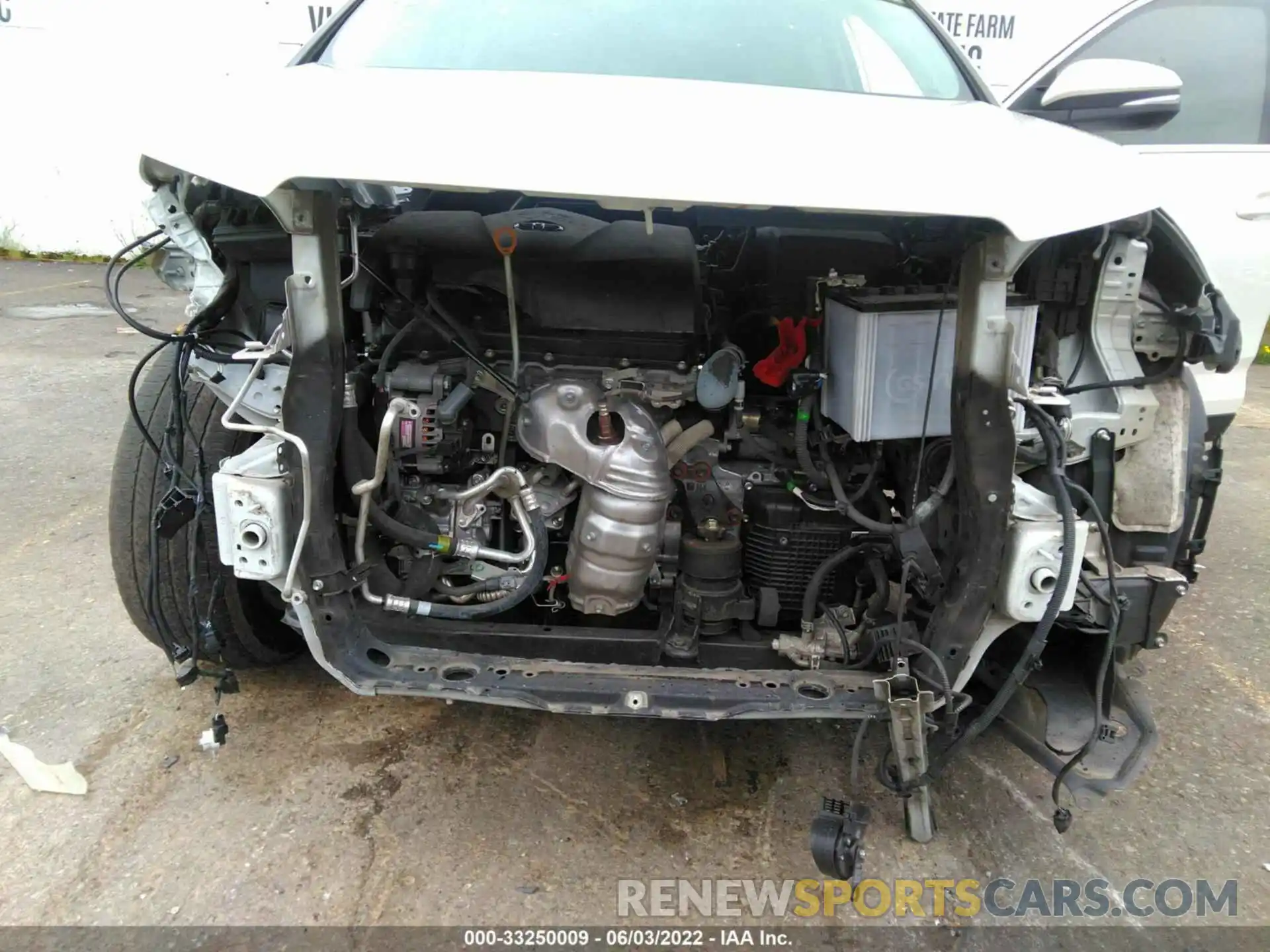 6 Photograph of a damaged car 5TDJZRFH7KS562800 TOYOTA HIGHLANDER 2019