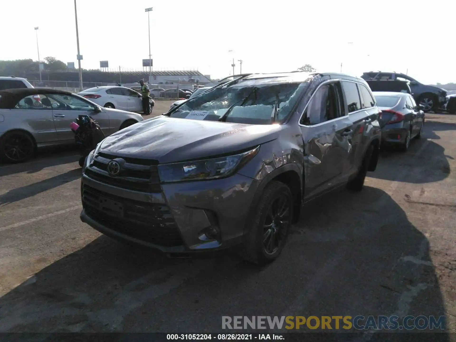 2 Photograph of a damaged car 5TDJZRFH7KS564319 TOYOTA HIGHLANDER 2019