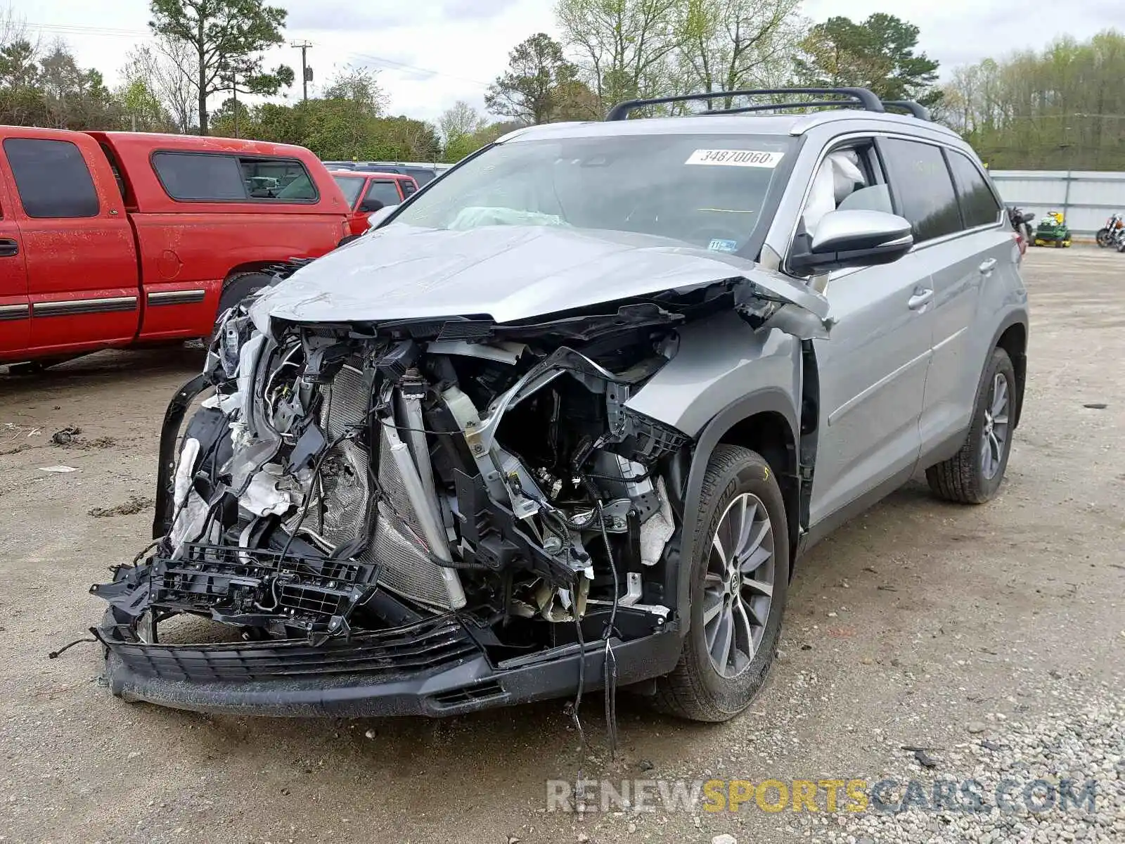 2 Photograph of a damaged car 5TDJZRFH7KS570380 TOYOTA HIGHLANDER 2019