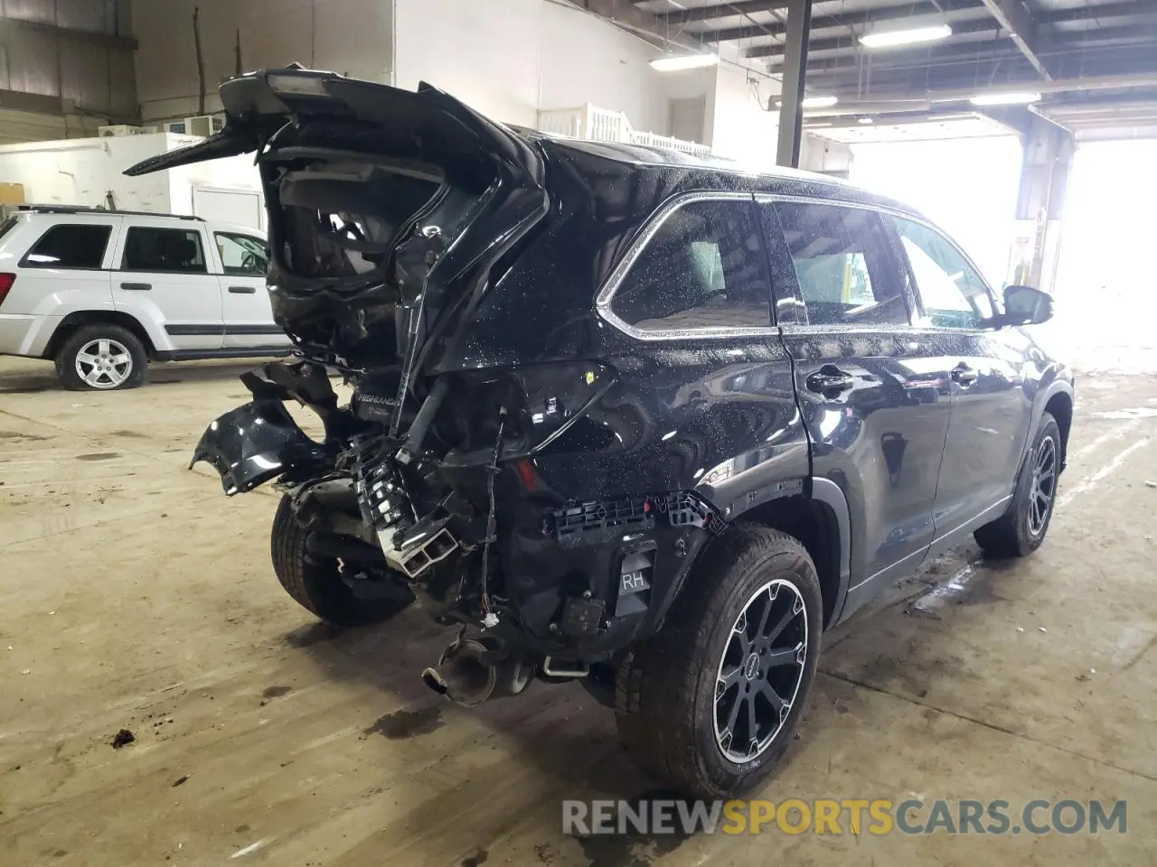 4 Фотография поврежденного автомобиля 5TDJZRFH7KS579001 TOYOTA HIGHLANDER 2019