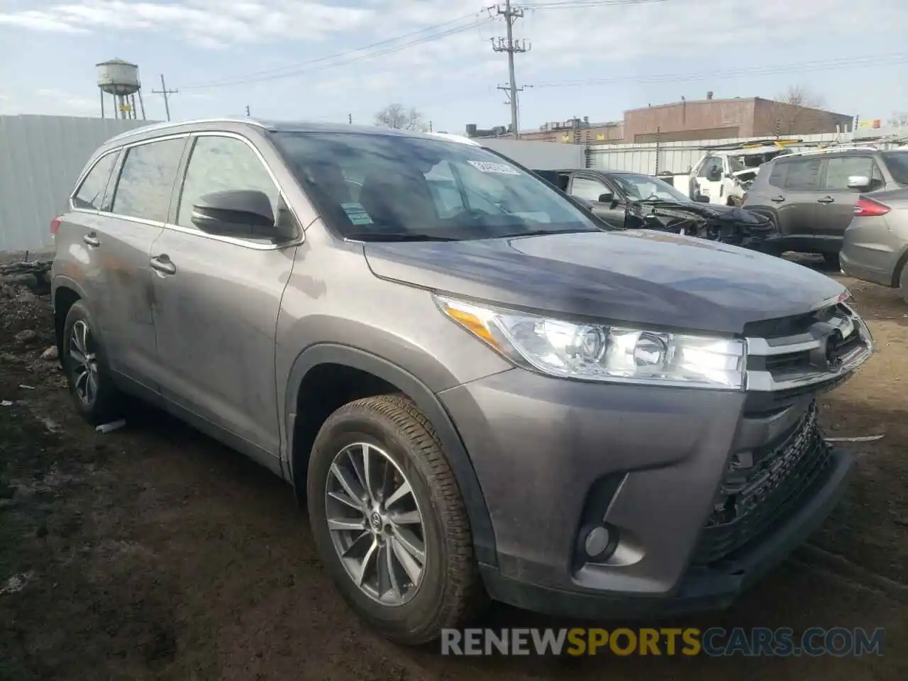 1 Photograph of a damaged car 5TDJZRFH7KS582559 TOYOTA HIGHLANDER 2019