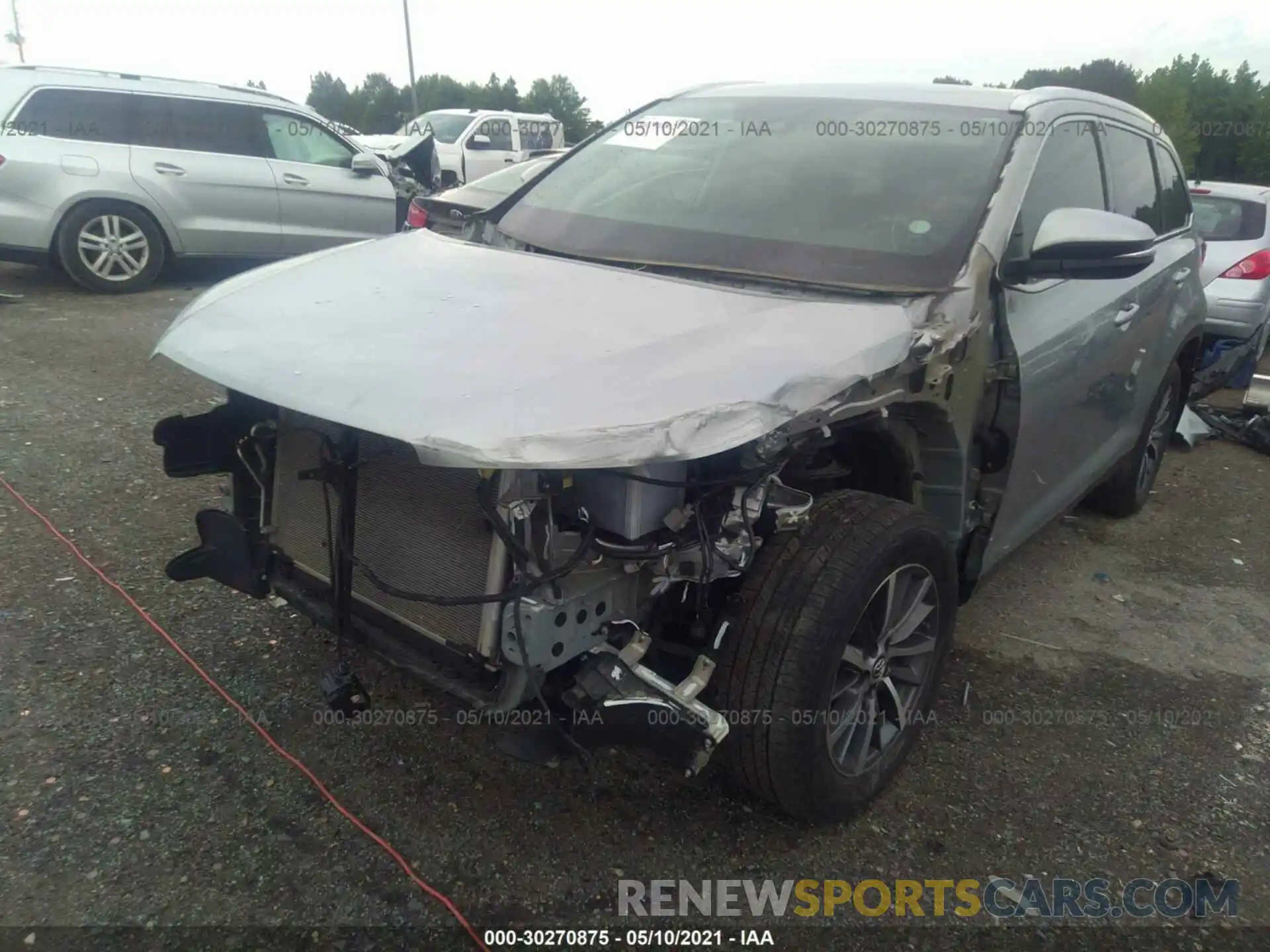 6 Photograph of a damaged car 5TDJZRFH7KS586255 TOYOTA HIGHLANDER 2019