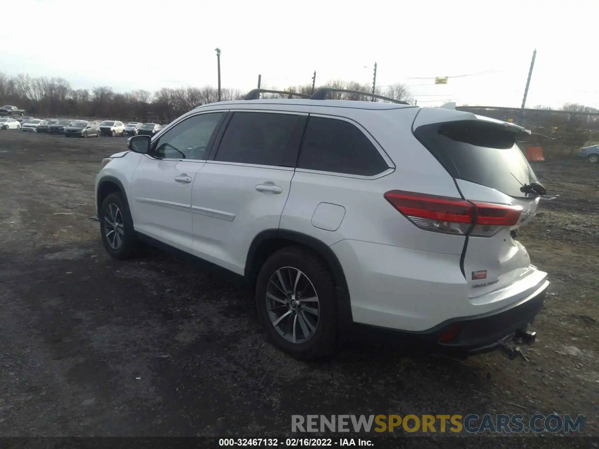 3 Фотография поврежденного автомобиля 5TDJZRFH7KS593139 TOYOTA HIGHLANDER 2019